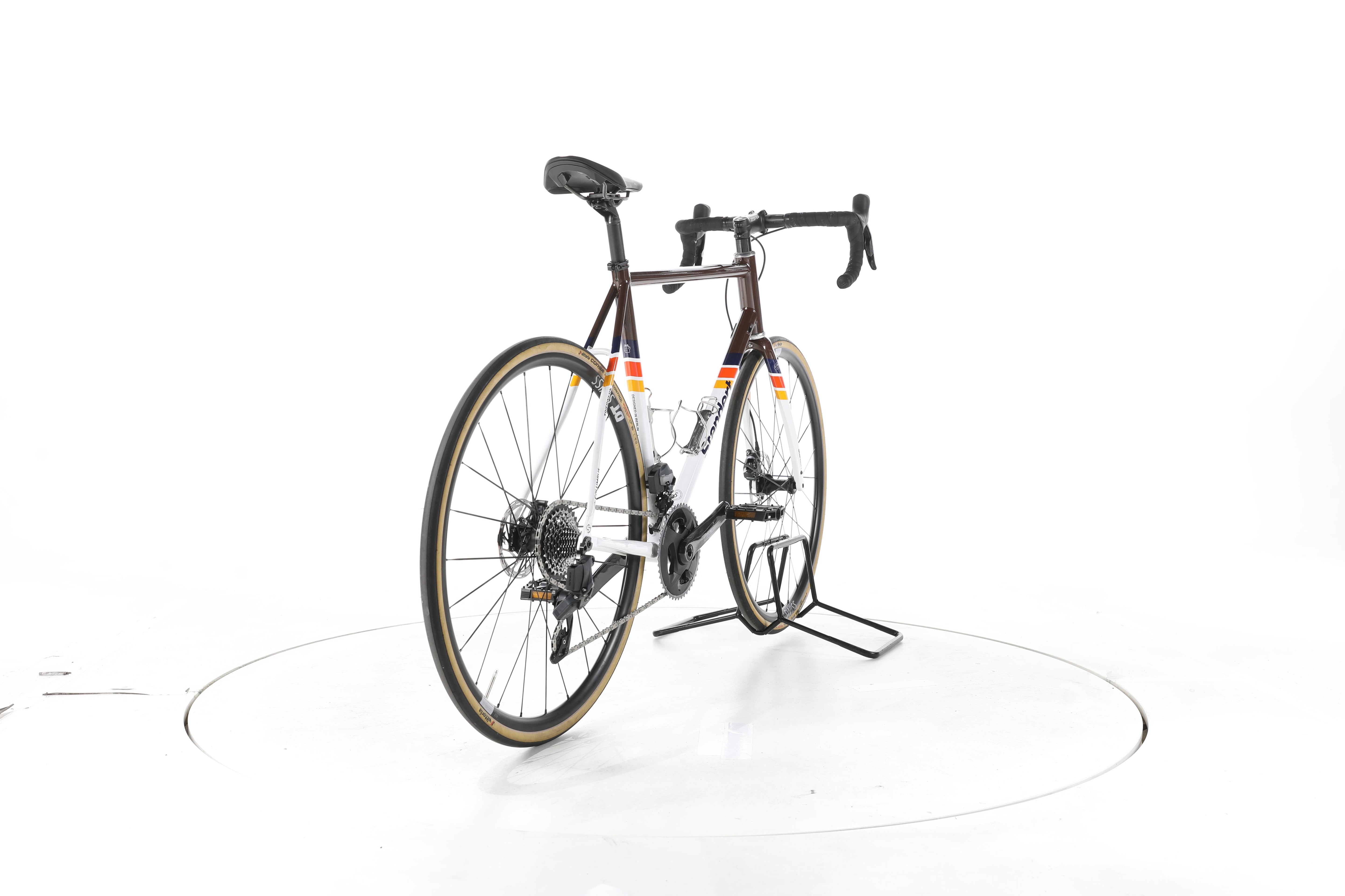 Standert Bicycles Triebwerk DISC LTD Edition V Sram Force eTap AXS Rennrad 2024 - Image 11