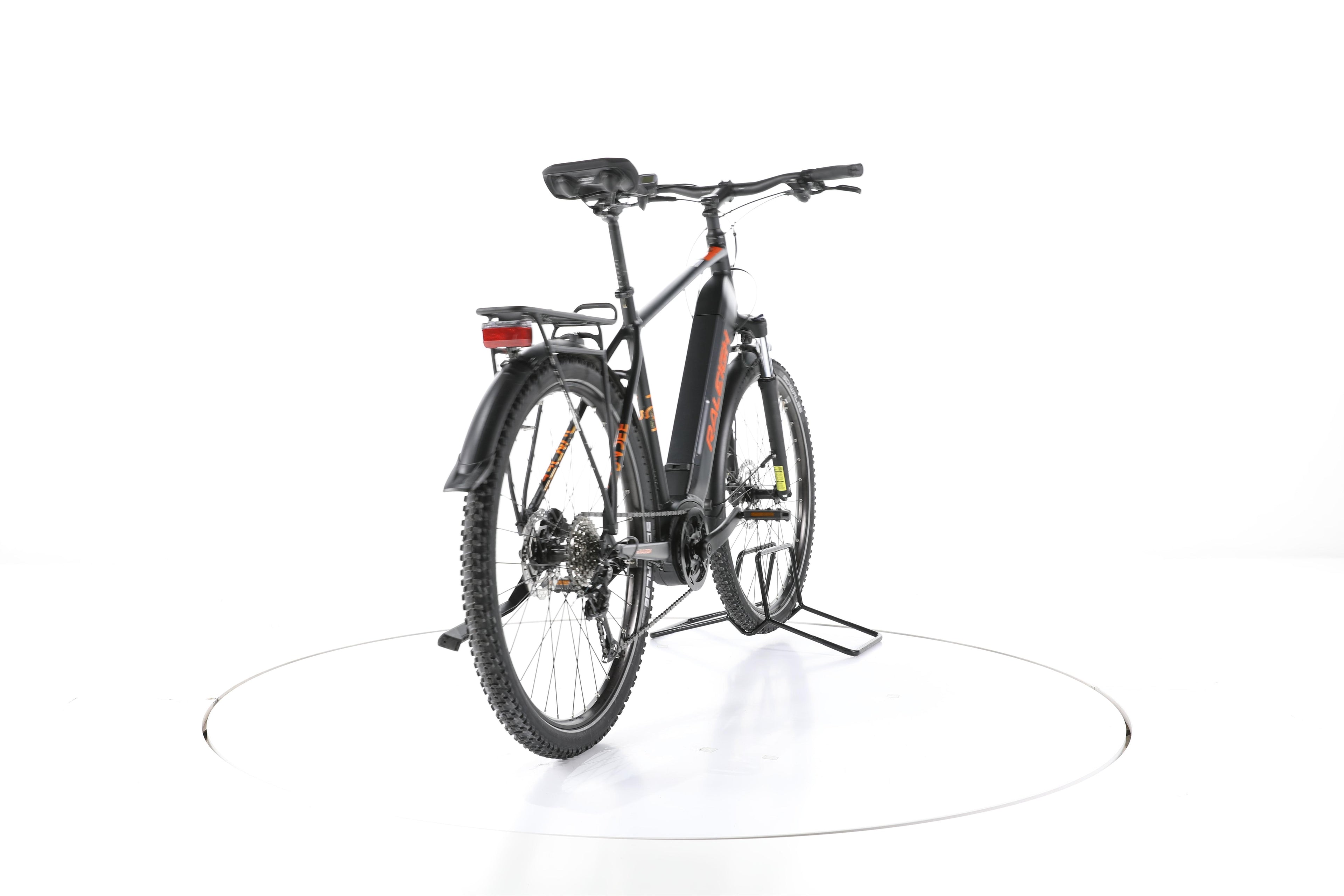 Raleigh DUNDEE LTD Trekking E-Bike - Image 11