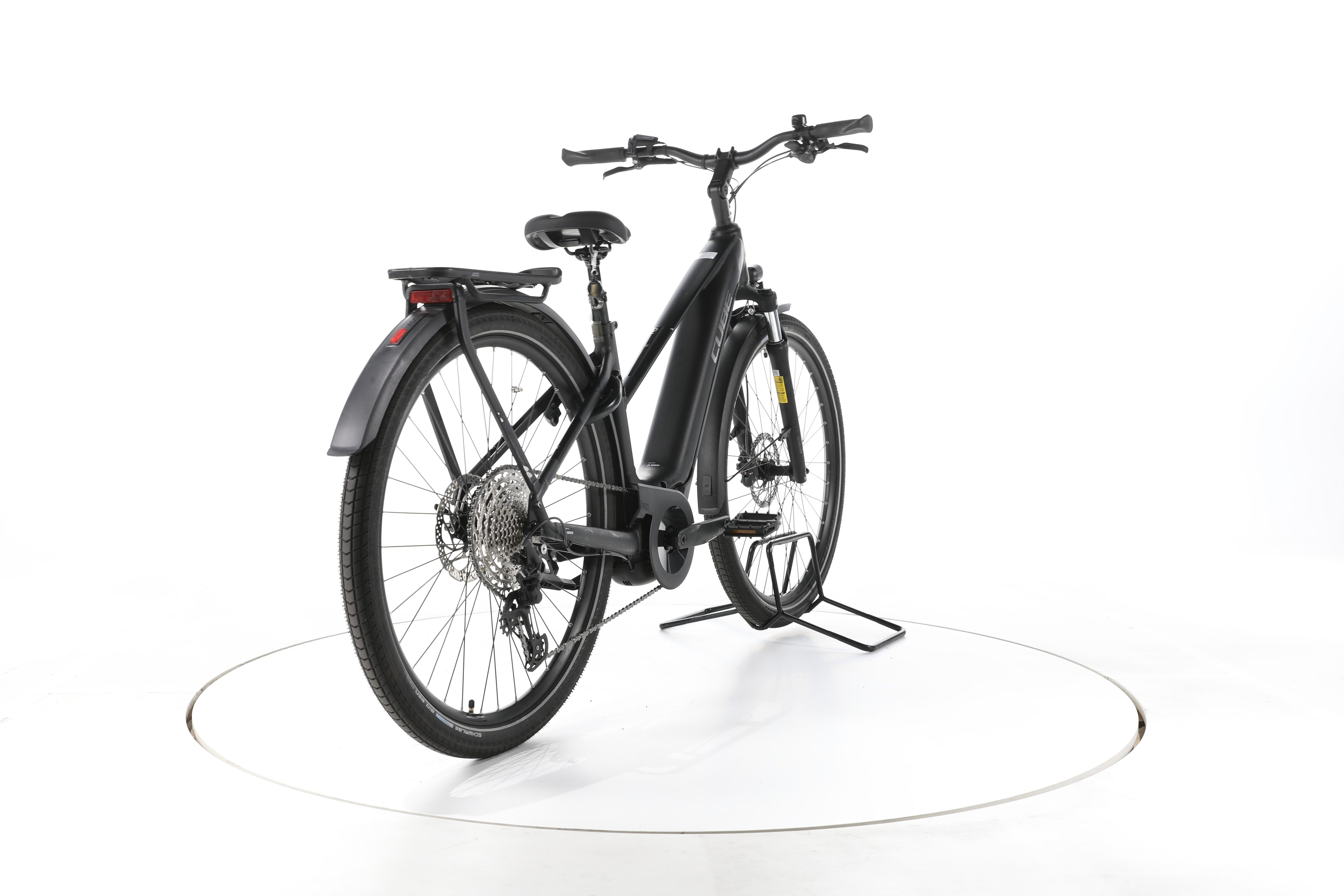 Cube Touring Hybrid Pro Trekking E-Bike - Image 11