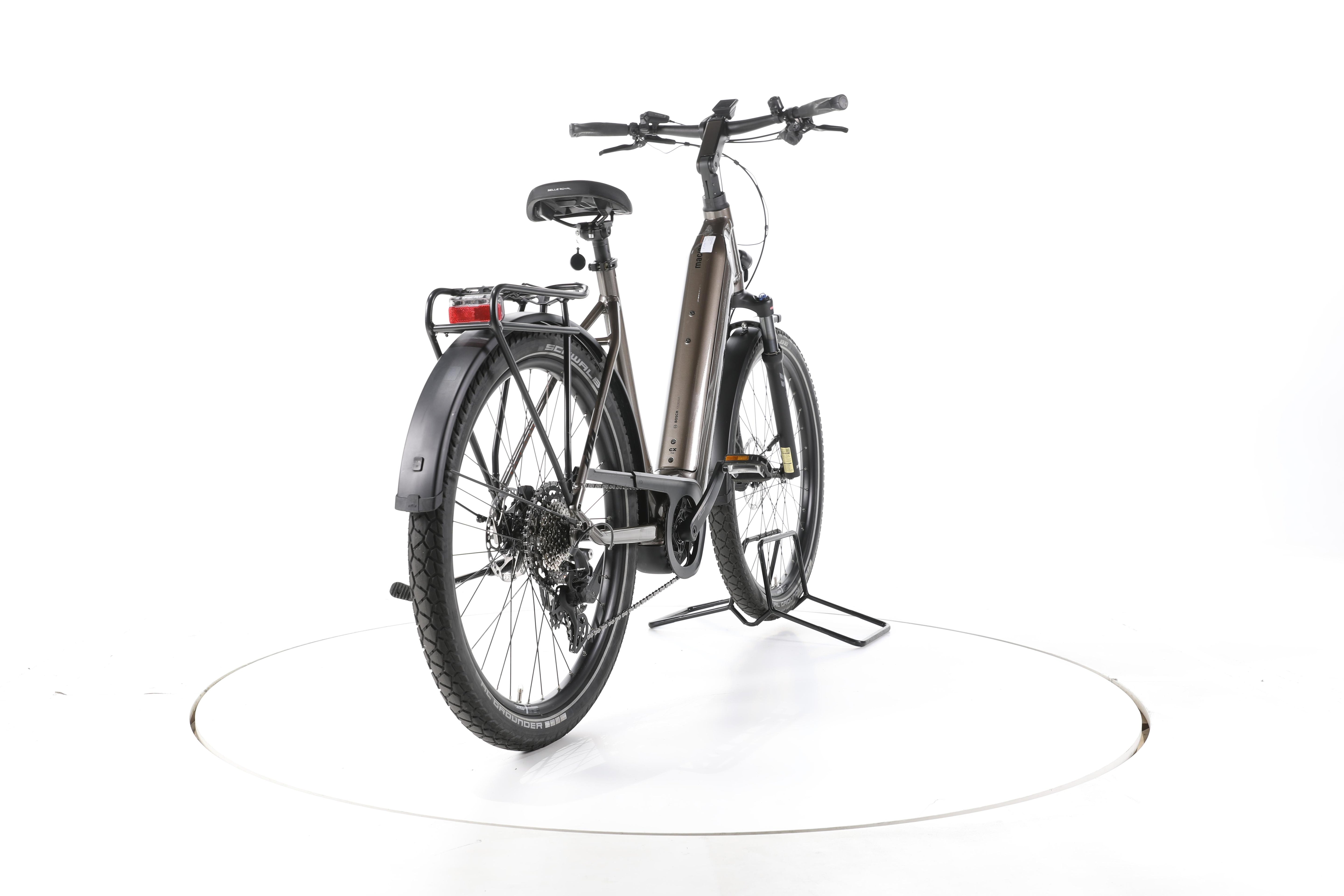 KTM Macina Gran 710 Trekking E-Bike Tiefeinsteiger - Image 11