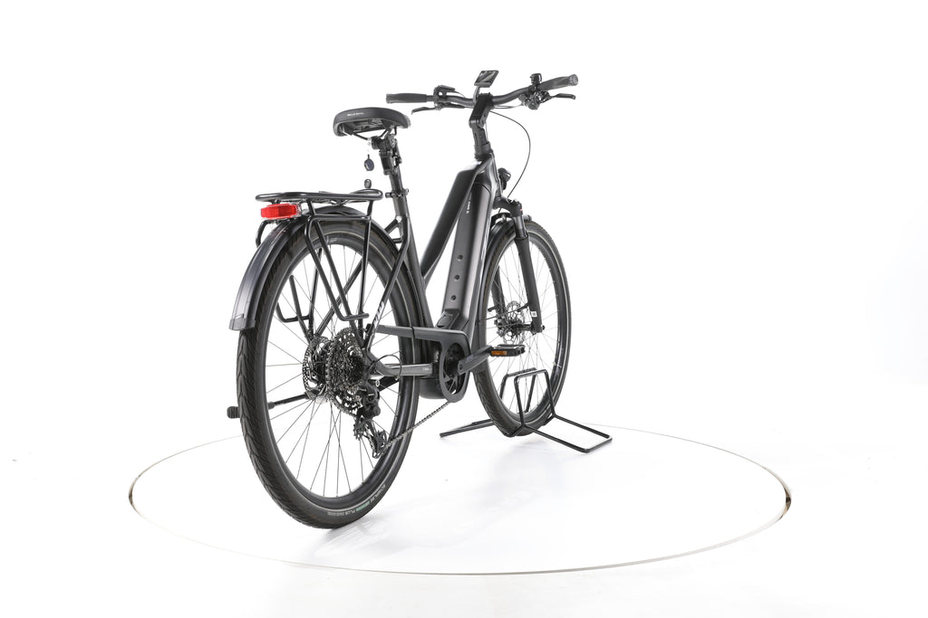 KTM Macina Limited Trekking E-Bike - Image 11