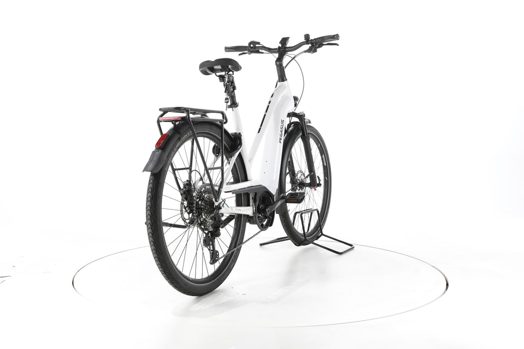 Pegasus Premio Evo 11 40 Years Trekking E-Bike - Image 11