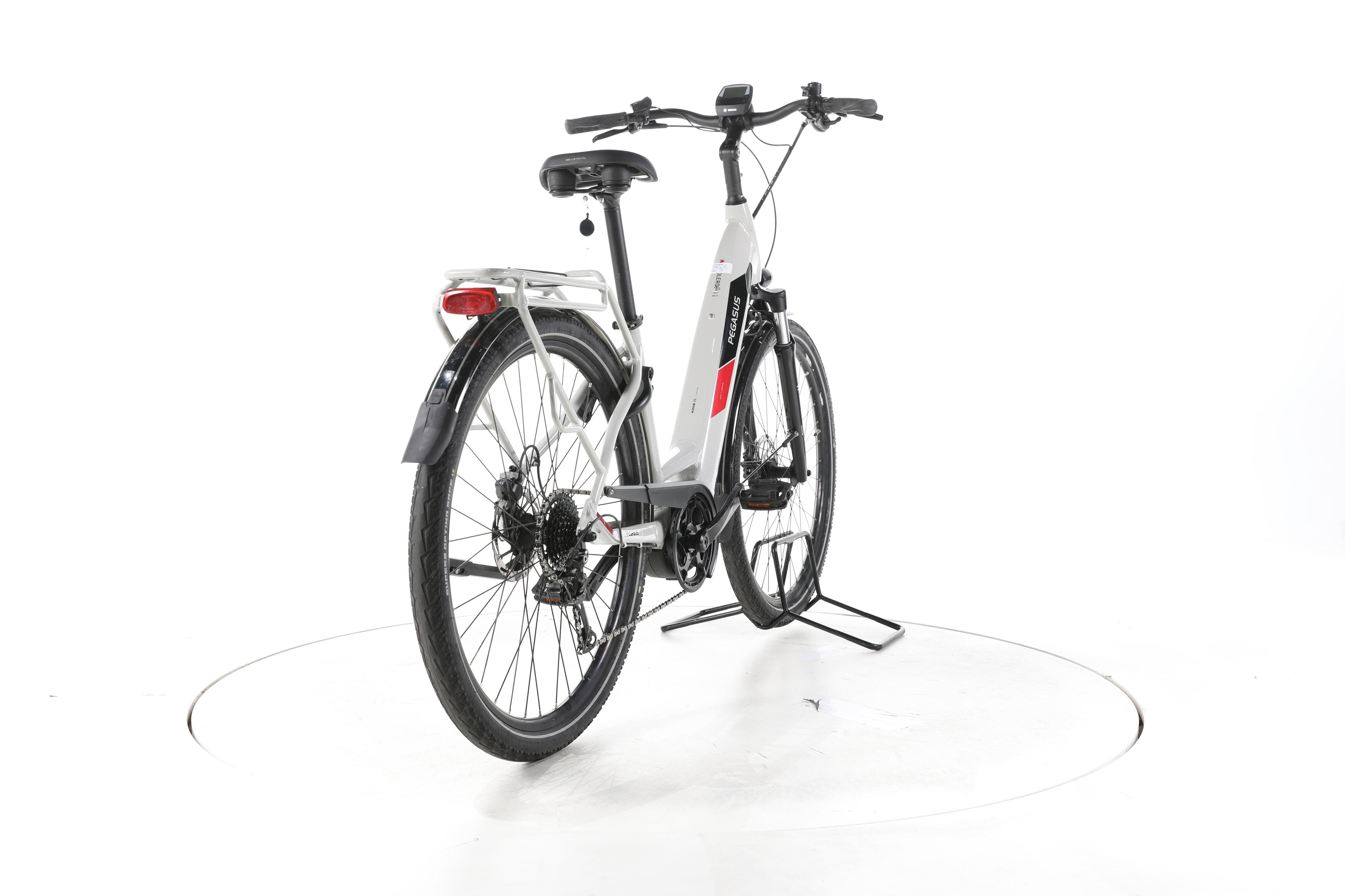 Pegasus Solero Evo 9 Trekking E-Bike Tiefeinsteiger - Image 11
