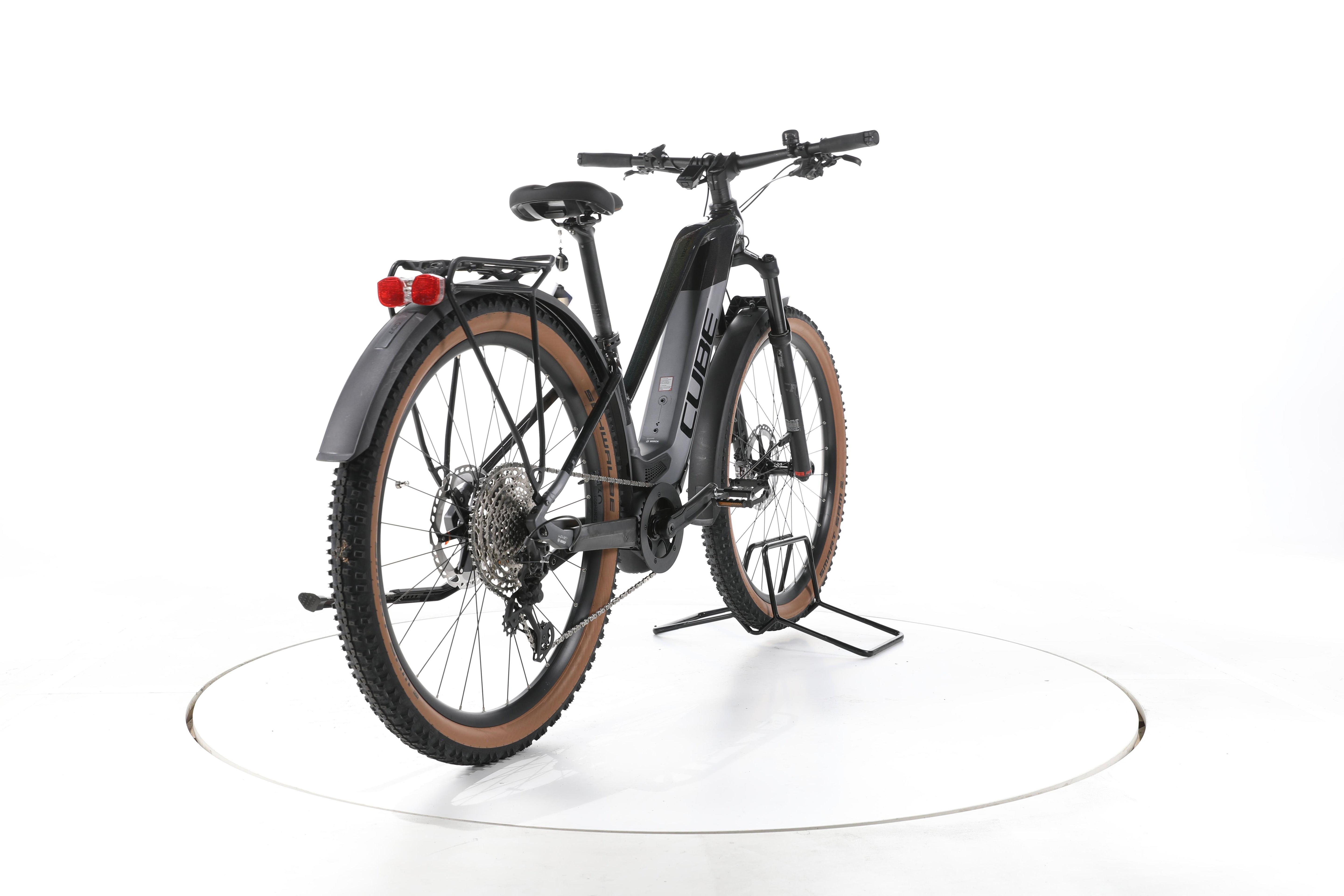 Cube Reaction Hybrid SLT Trekking E-Bike - Image 11