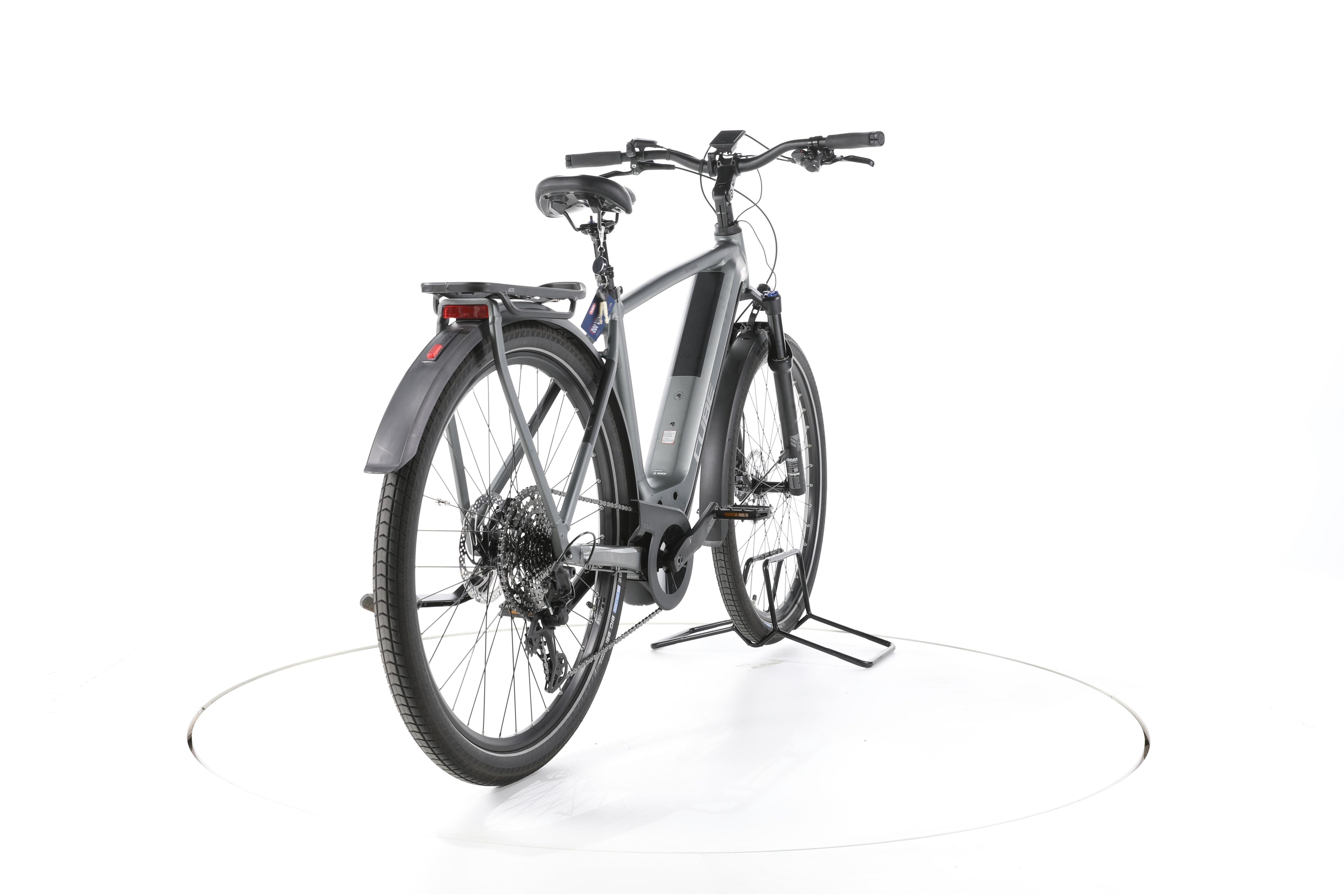 Cube Kathmandu Hybrid Pro Trekking E-Bike 2024 - Image 11
