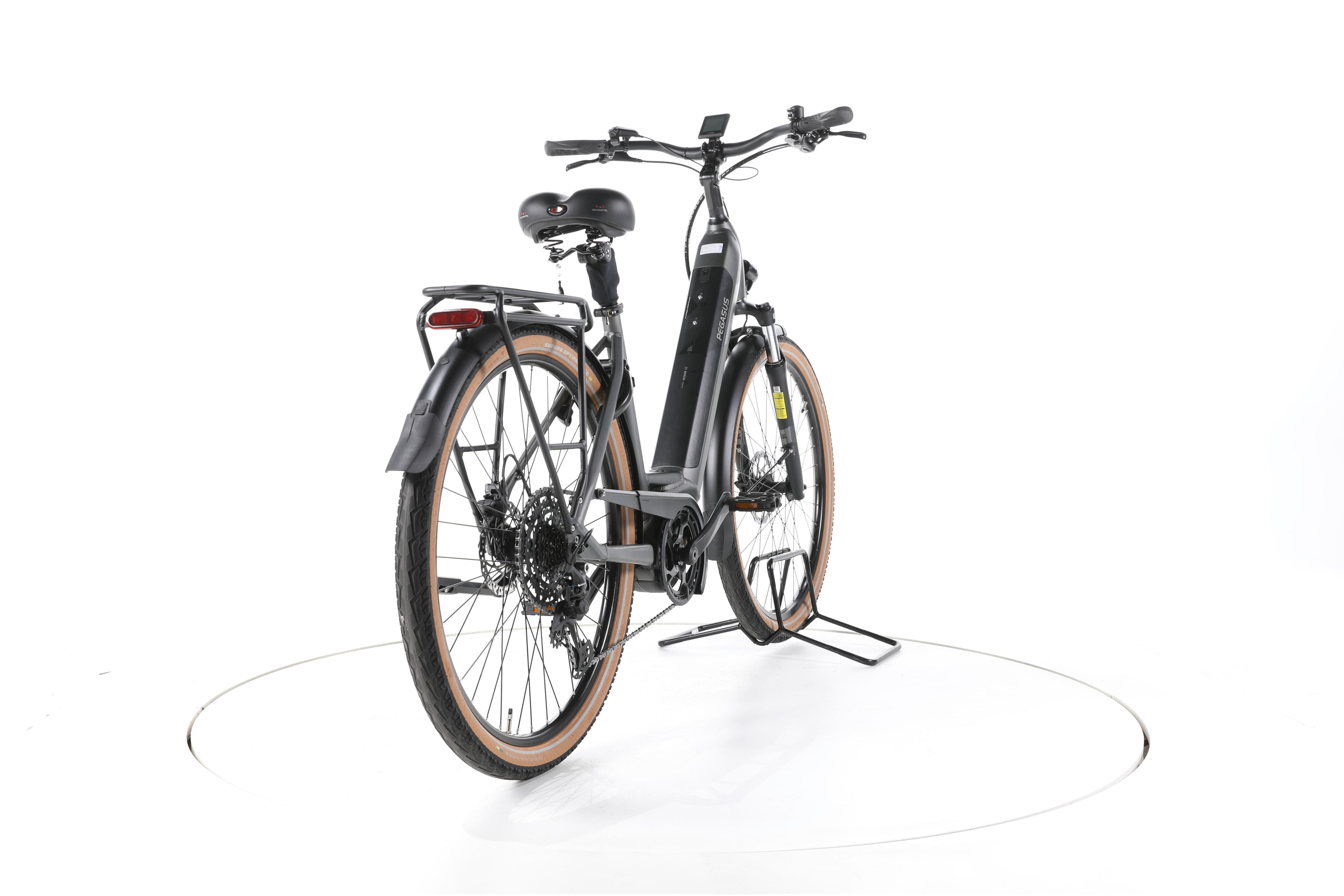 Pegasus Solero EVO 10 Trekking E-Bike Tiefeinsteiger 2024 - Image 11