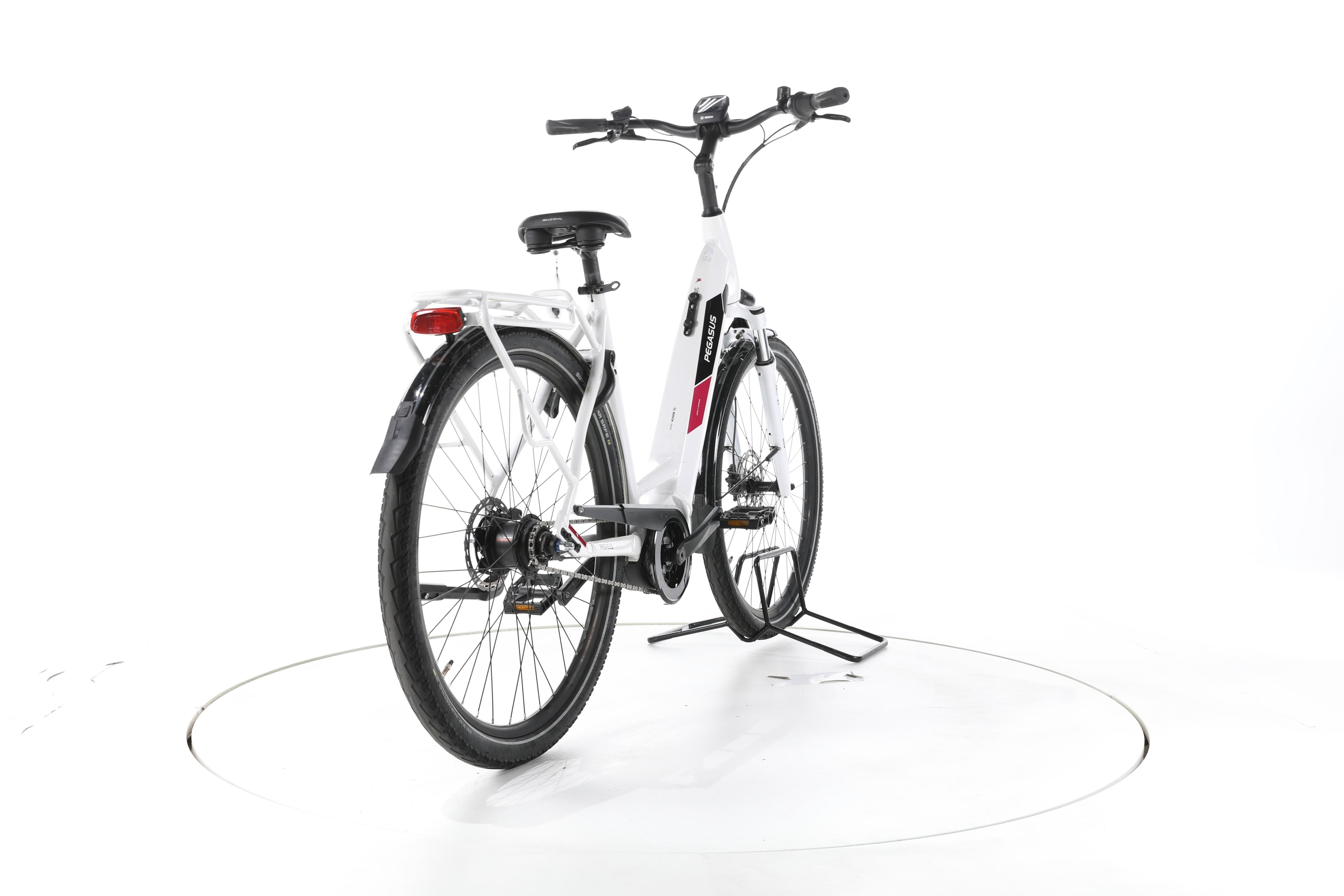 Pegasus Solero EVO 8R City E-Bike Tiefeinsteiger - Image 11