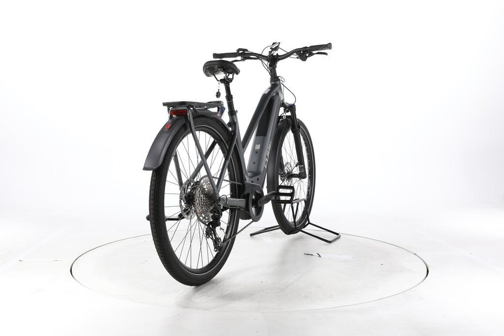 Cube Kathmandu Hybrid Pro Trekking E-Bike - Image 11