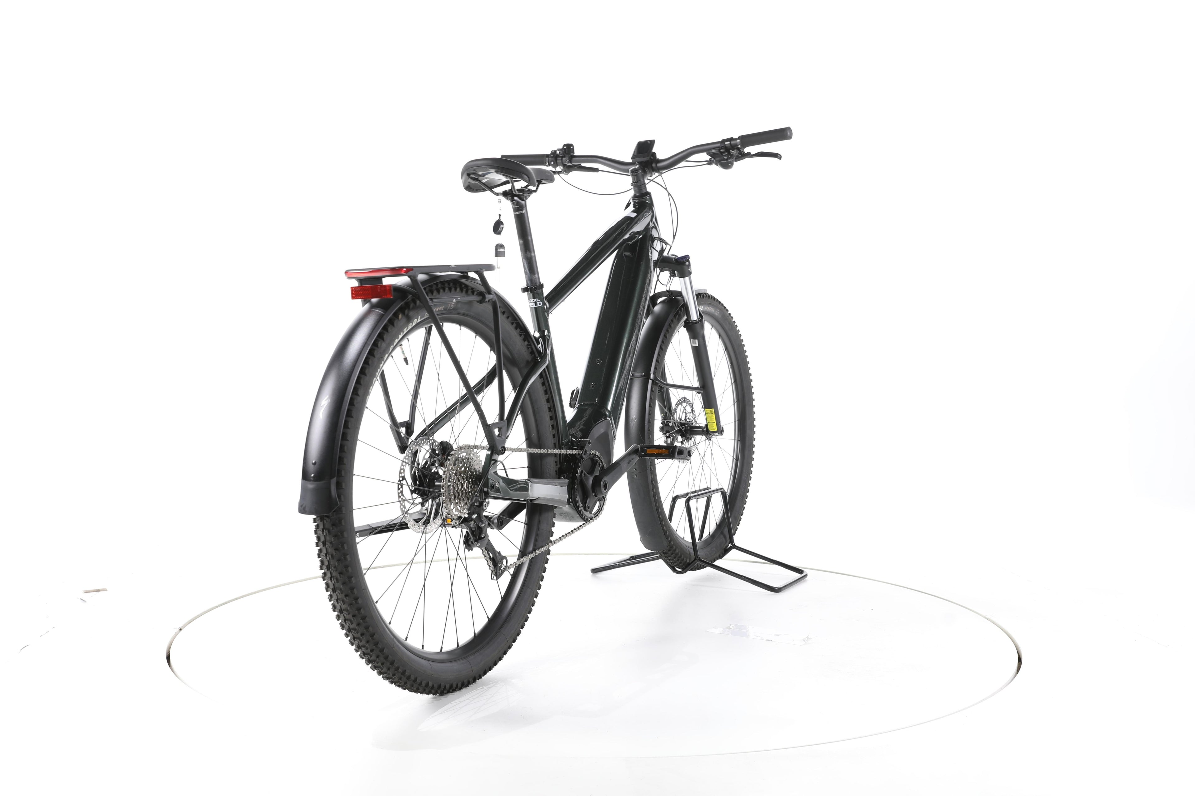 Specialized Turbo Tero 3.0 Trekking E-Bike - Image 11