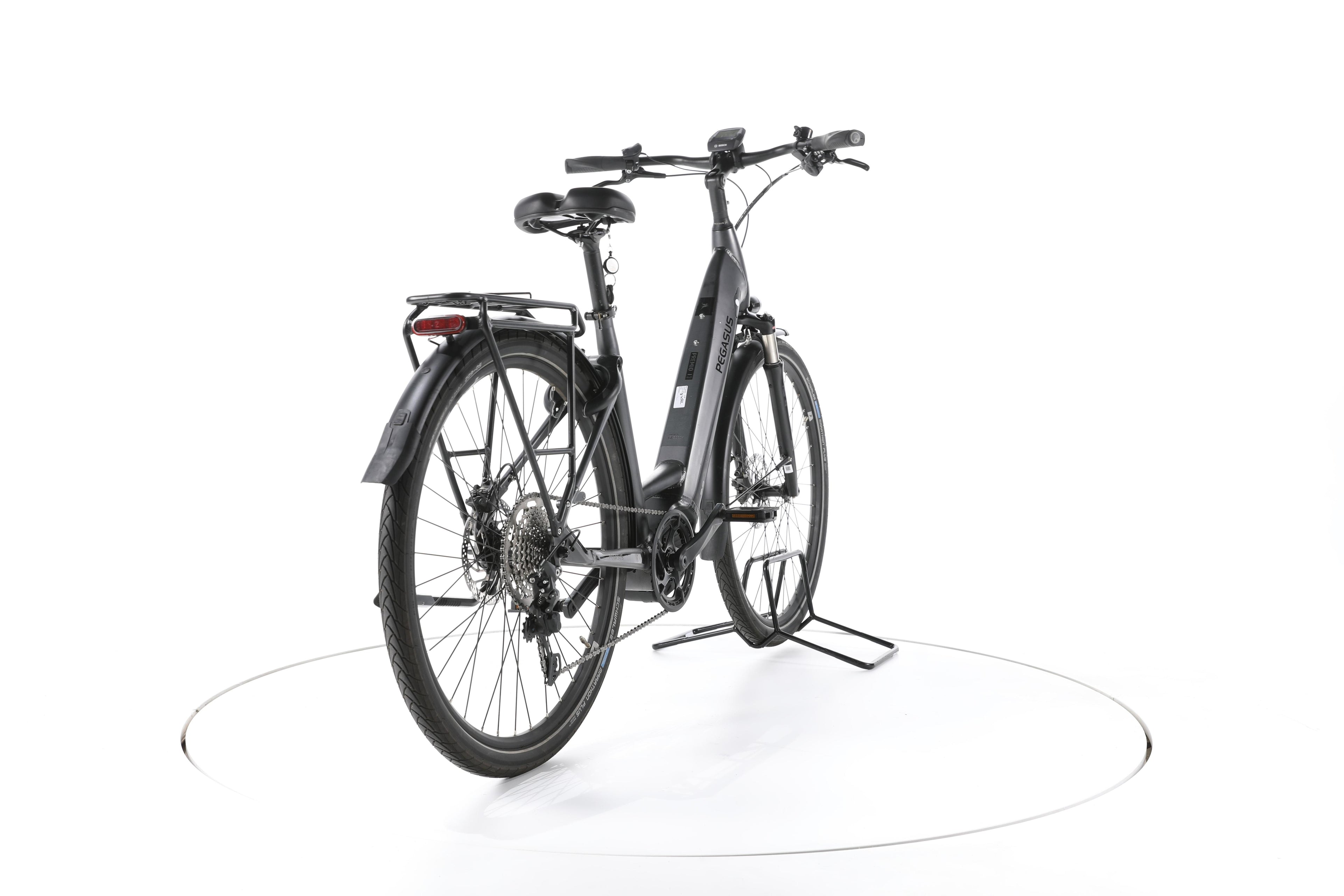 Pegasus Premio EVO 10 Lite Trekking E-Bike Tiefeinsteiger - Image 11