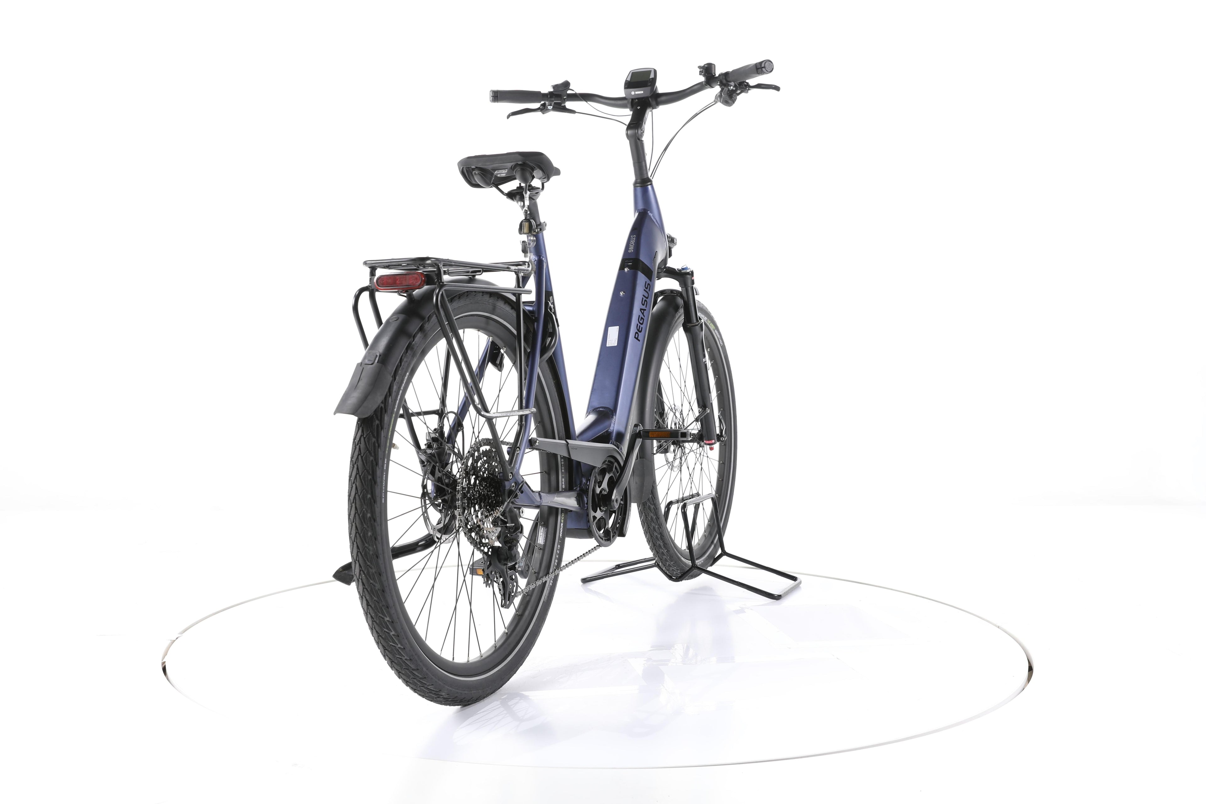 Pegasus Strong Evo 10 Lite Trekking E-Bike Tiefeinsteiger - Image 11