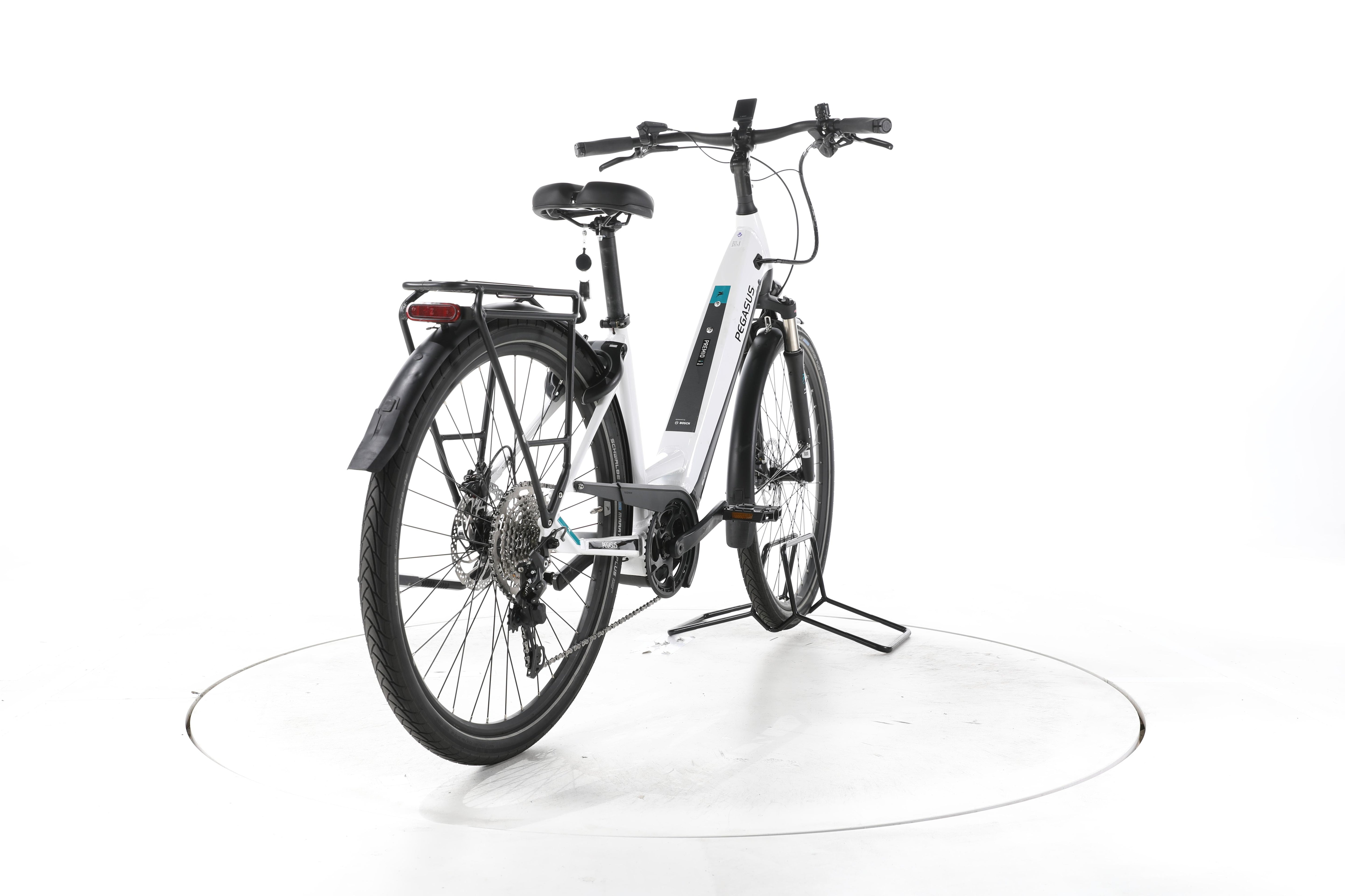 Pegasus Premio Evo 10 Lite Trekking E-Bike Tiefeinsteiger - Image 11