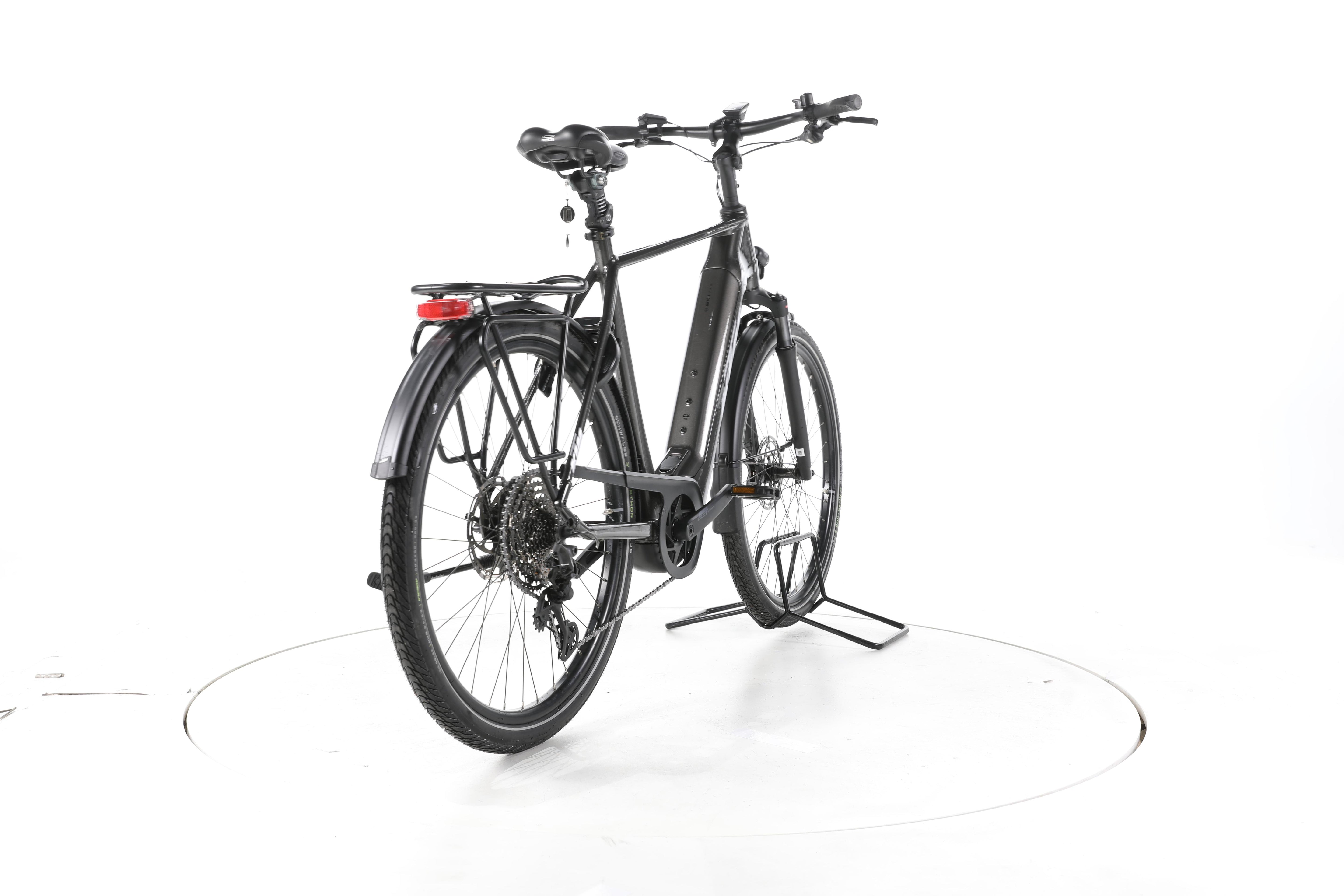 KTM Macina Style XL Trekking E-Bike - Image 11
