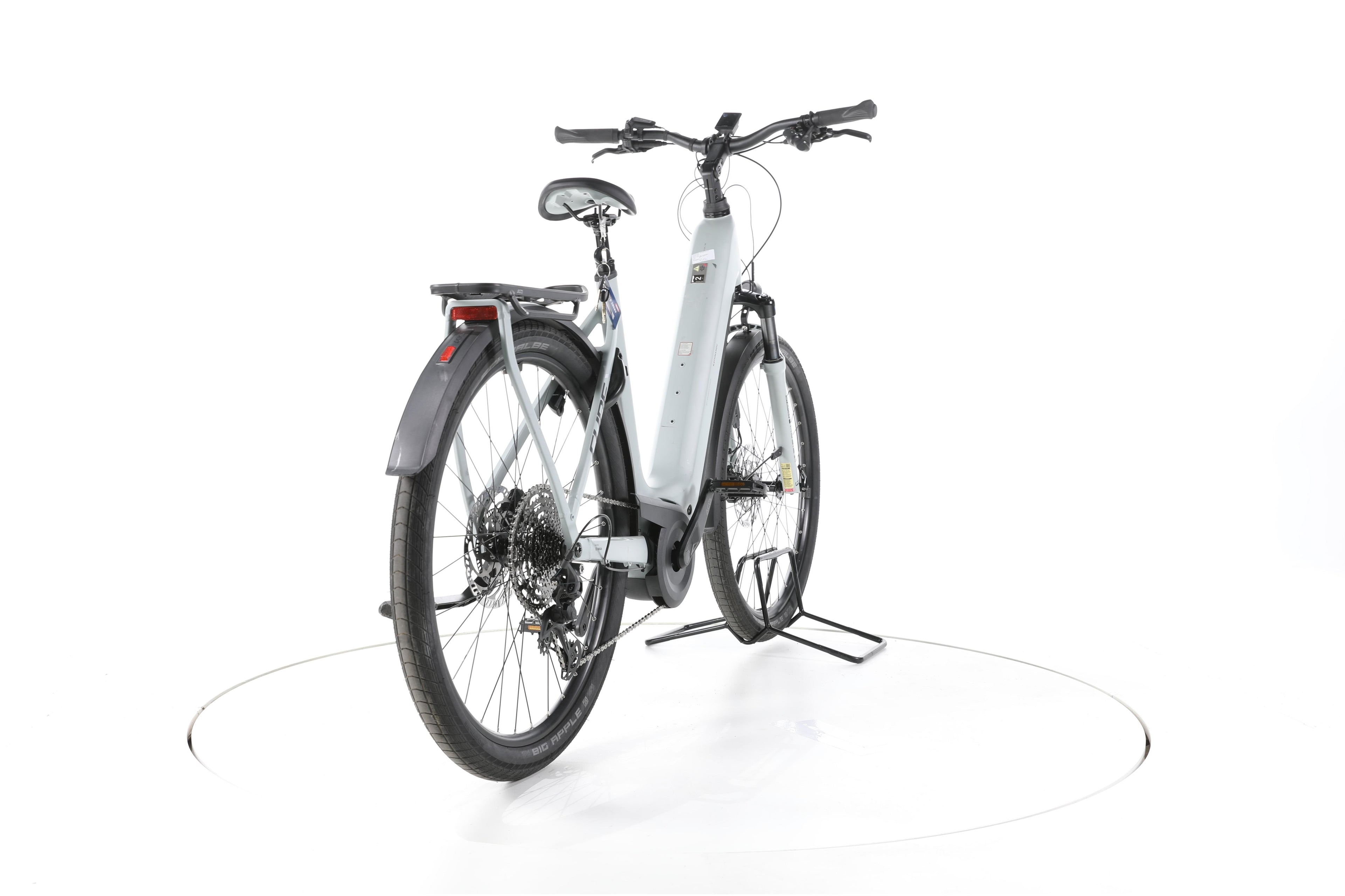 Cube Kathmandu Hybrid Ex Trekking E-Bike Tiefeinsteiger 2024 - Image 11