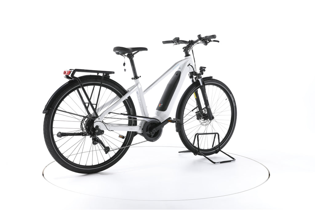 Carver Route E.410 Trekking E-Bike - Image 12