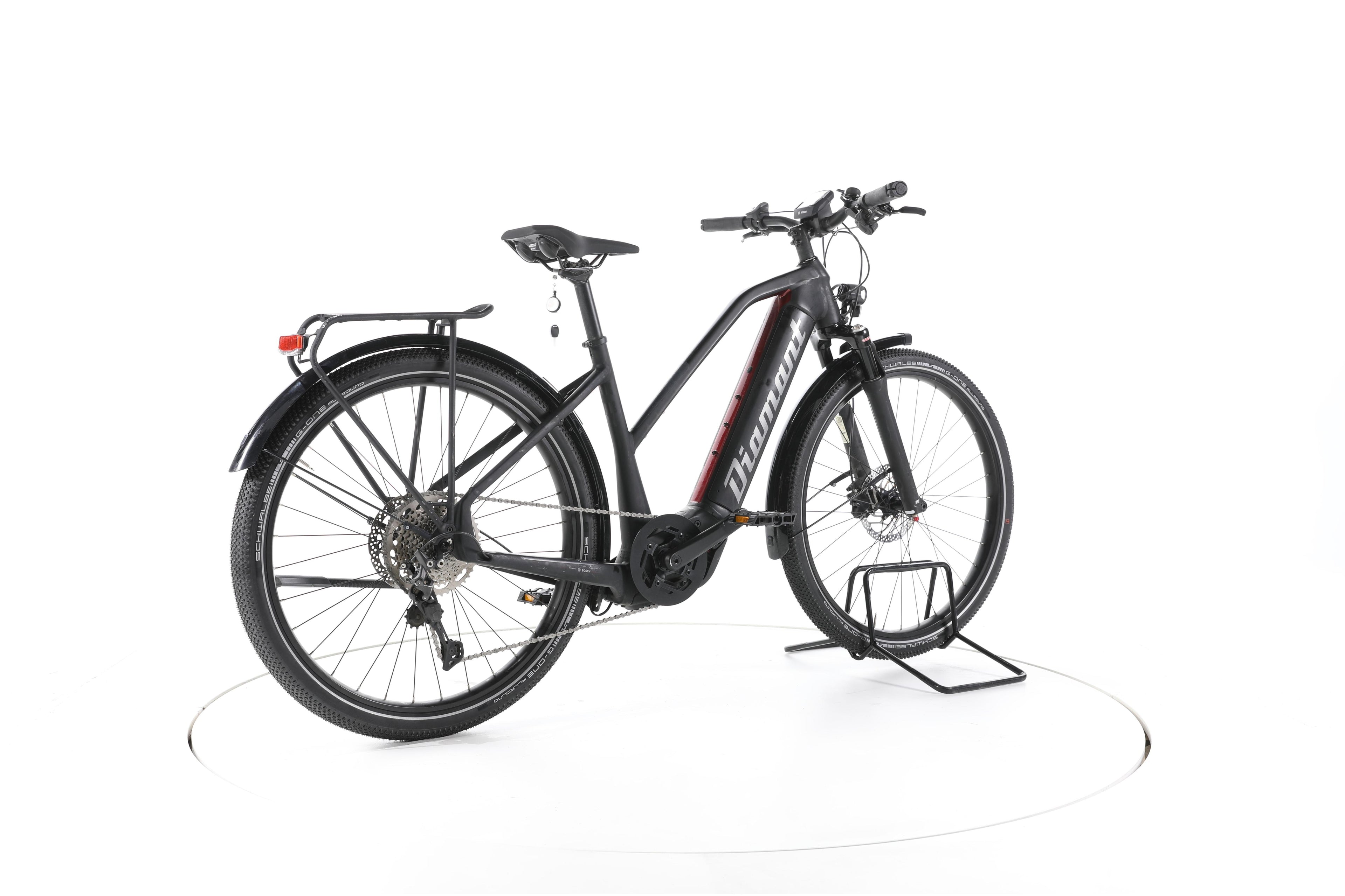 Diamant Zouma Deluxe+ Trekking E-Bike - Image 12