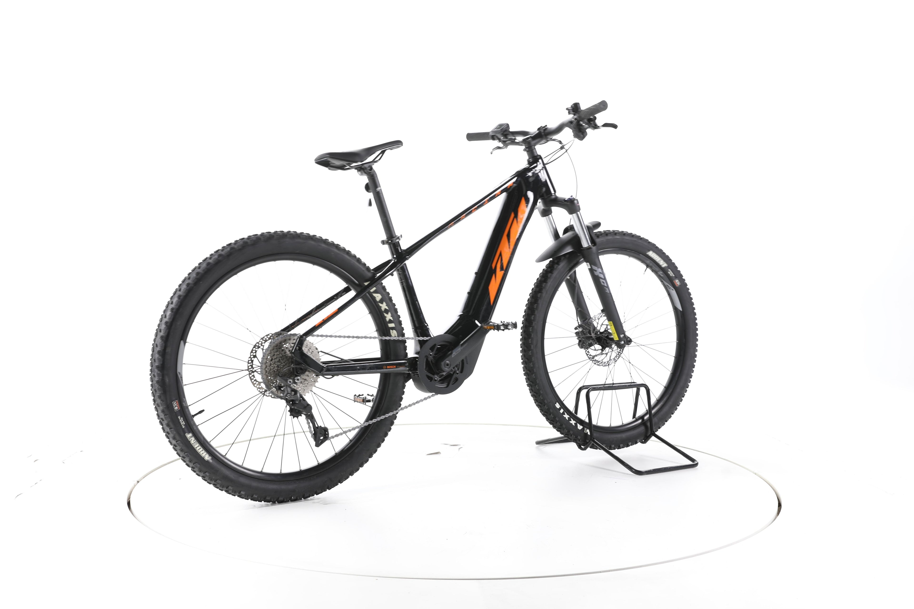 KTM MACINA TEAM 673 E-Bike - Image 12
