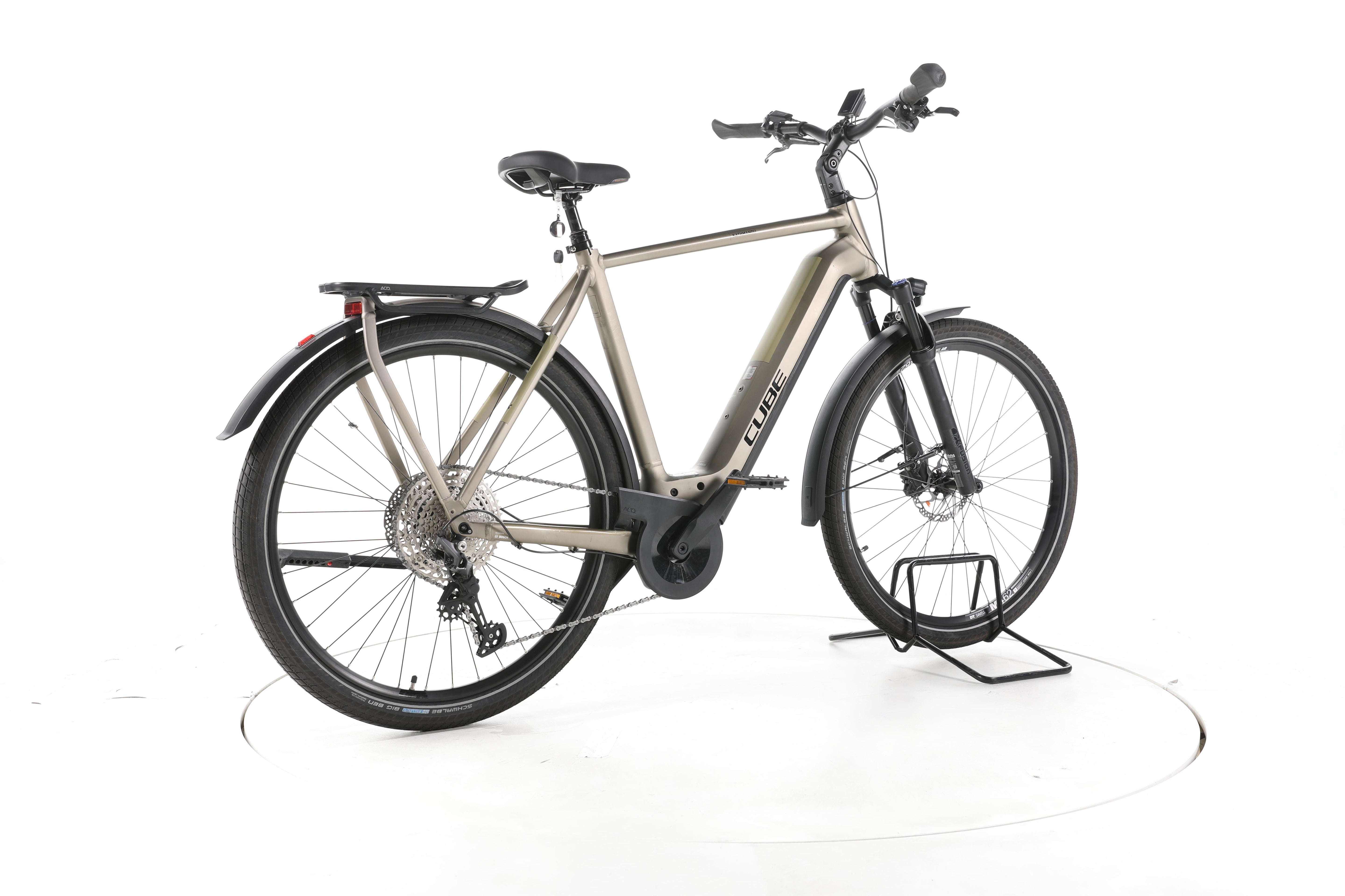 Cube Kathmandu Hybrid Pro Trekking E-Bike - Image 12