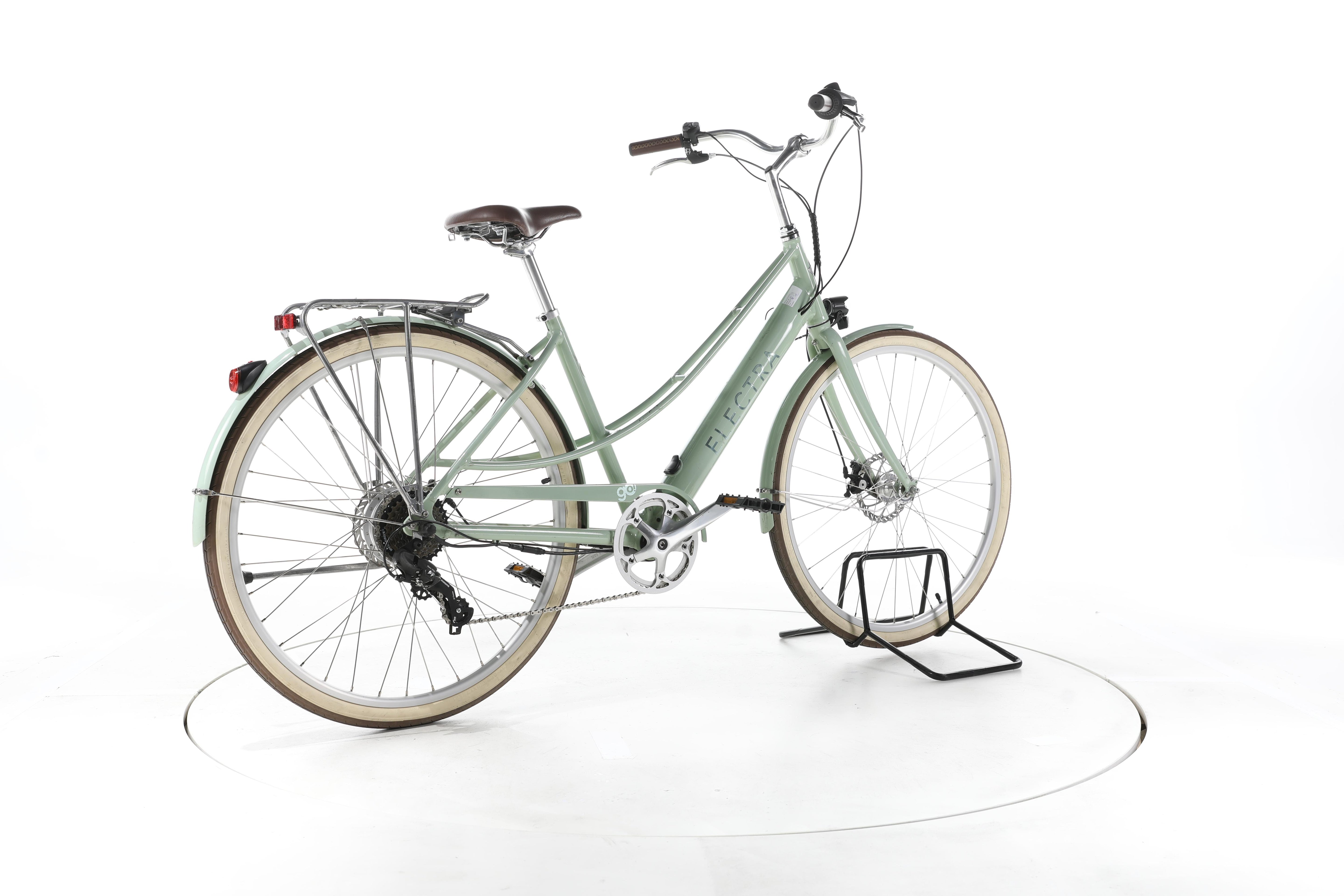 Electra Bicycle Loft Go! 7D EQ Trekking E-Bike - Image 12