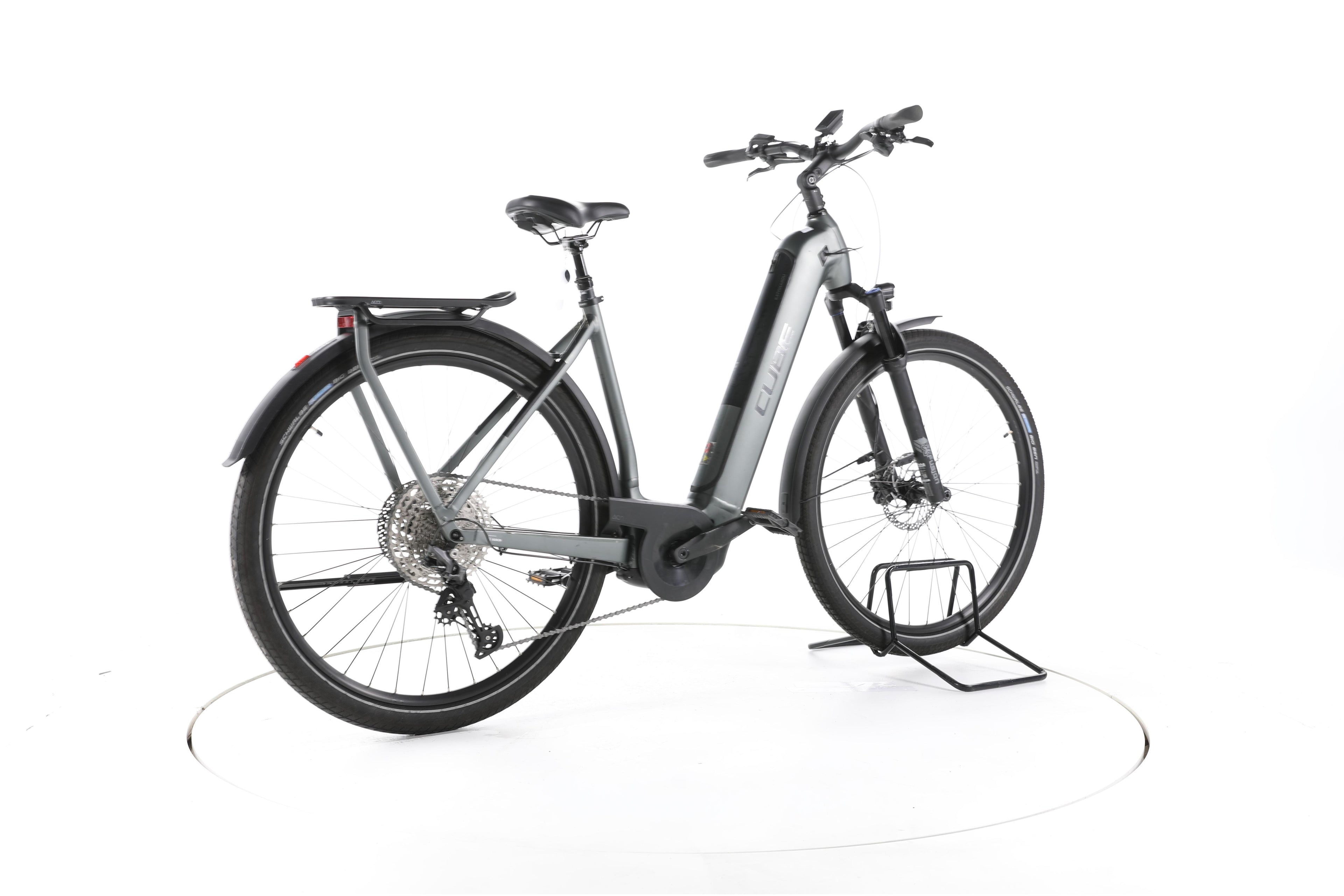 Cube Kathmandu Hybrid Pro Trekking E-Bike Tiefeinsteiger 2023 - Image 12