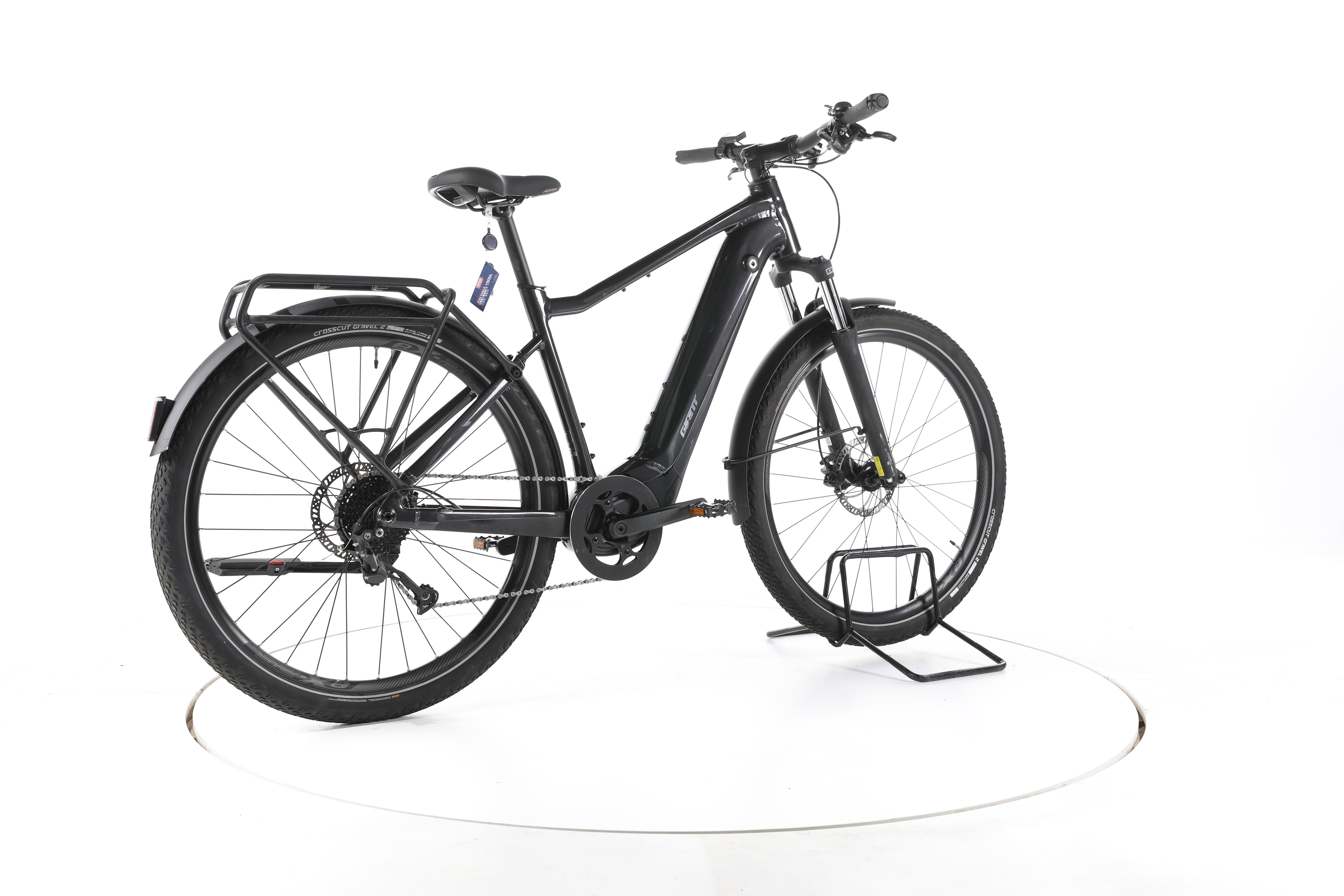 Giant Explore E+ 2 Trekking E-Bike - Image 12