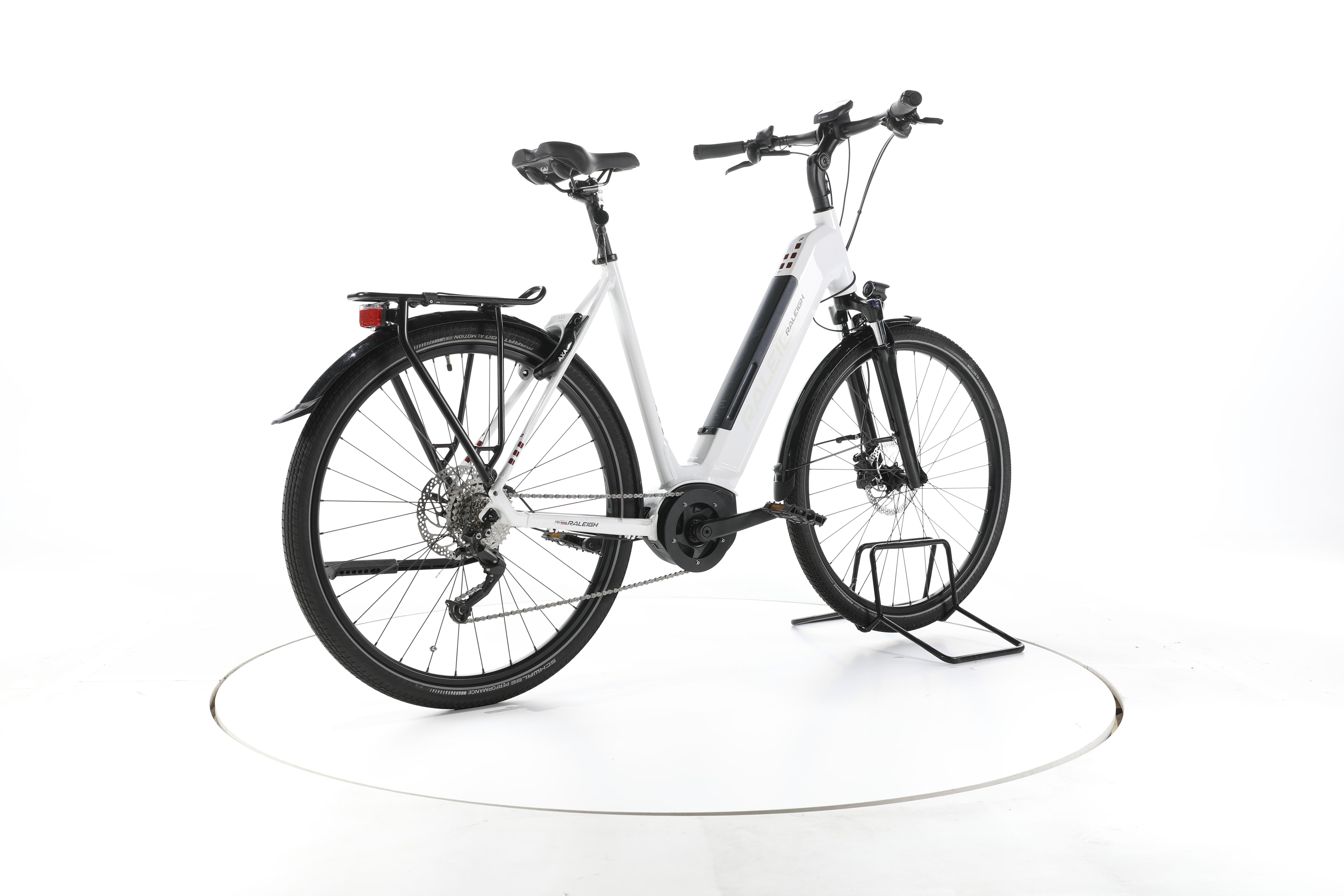 Raleigh Kent 9 Trekking E-Bike Tiefeinsteiger - Image 12