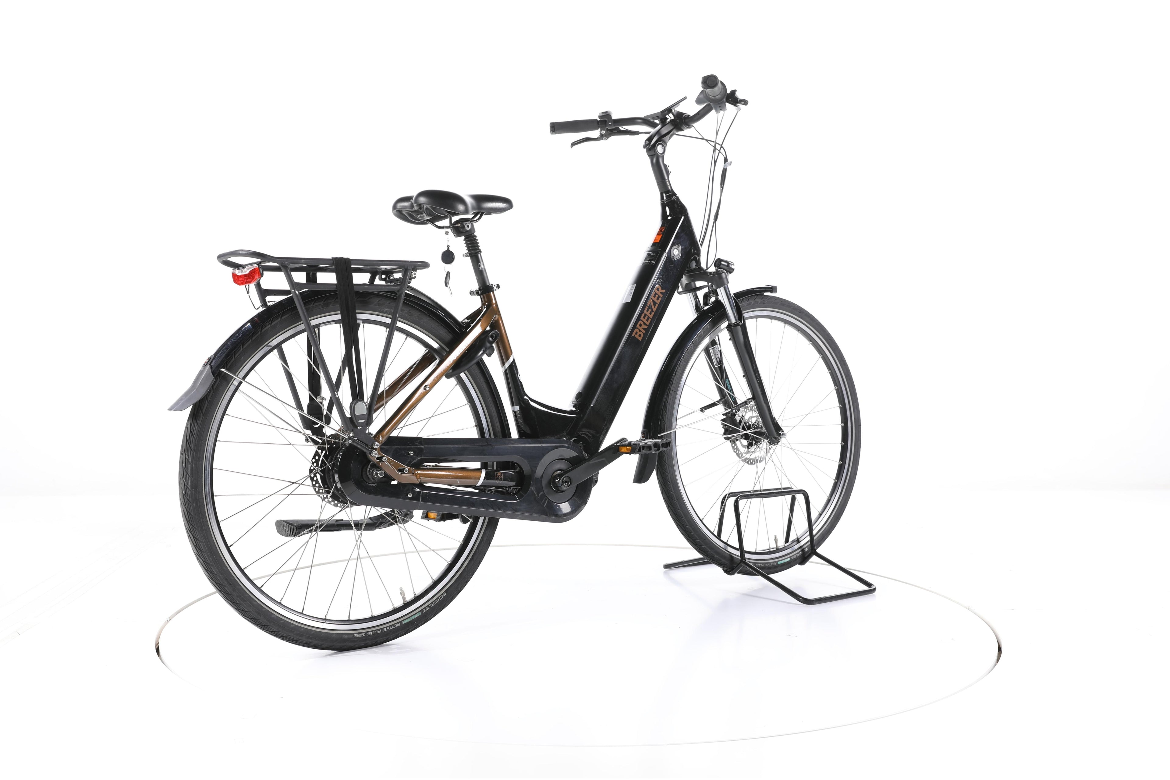 Breezer Bikes Powertrip EVO 3.1 City E-Bike Tiefeinsteiger - Image 12
