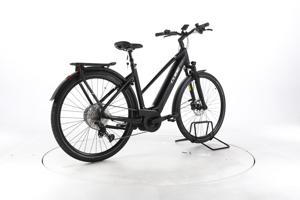 Cube Touring Hybrid Pro Trekking E-Bike - Image 12