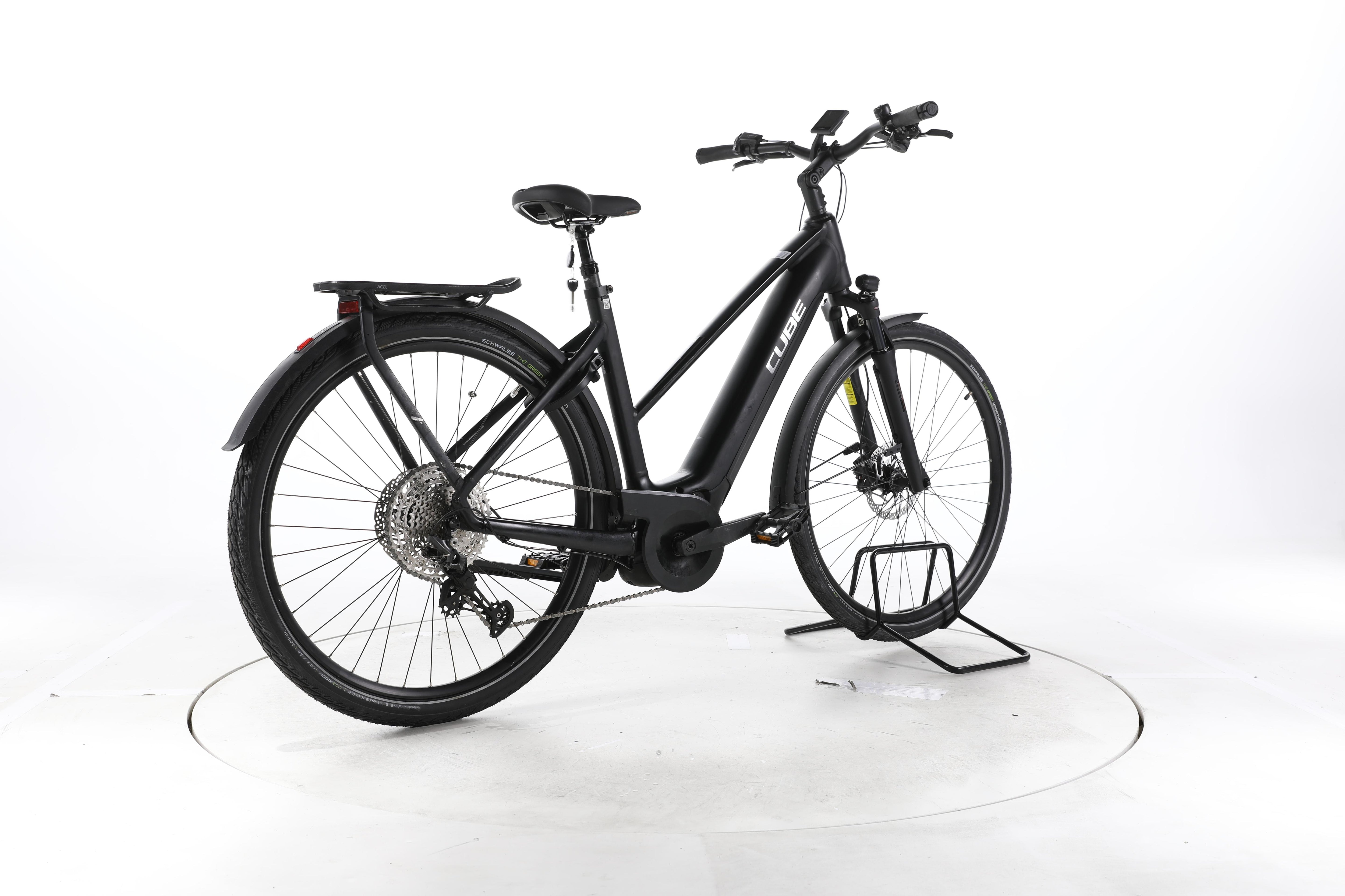 Cube Touring Hybrid Pro Trekking E-Bike - Image 12
