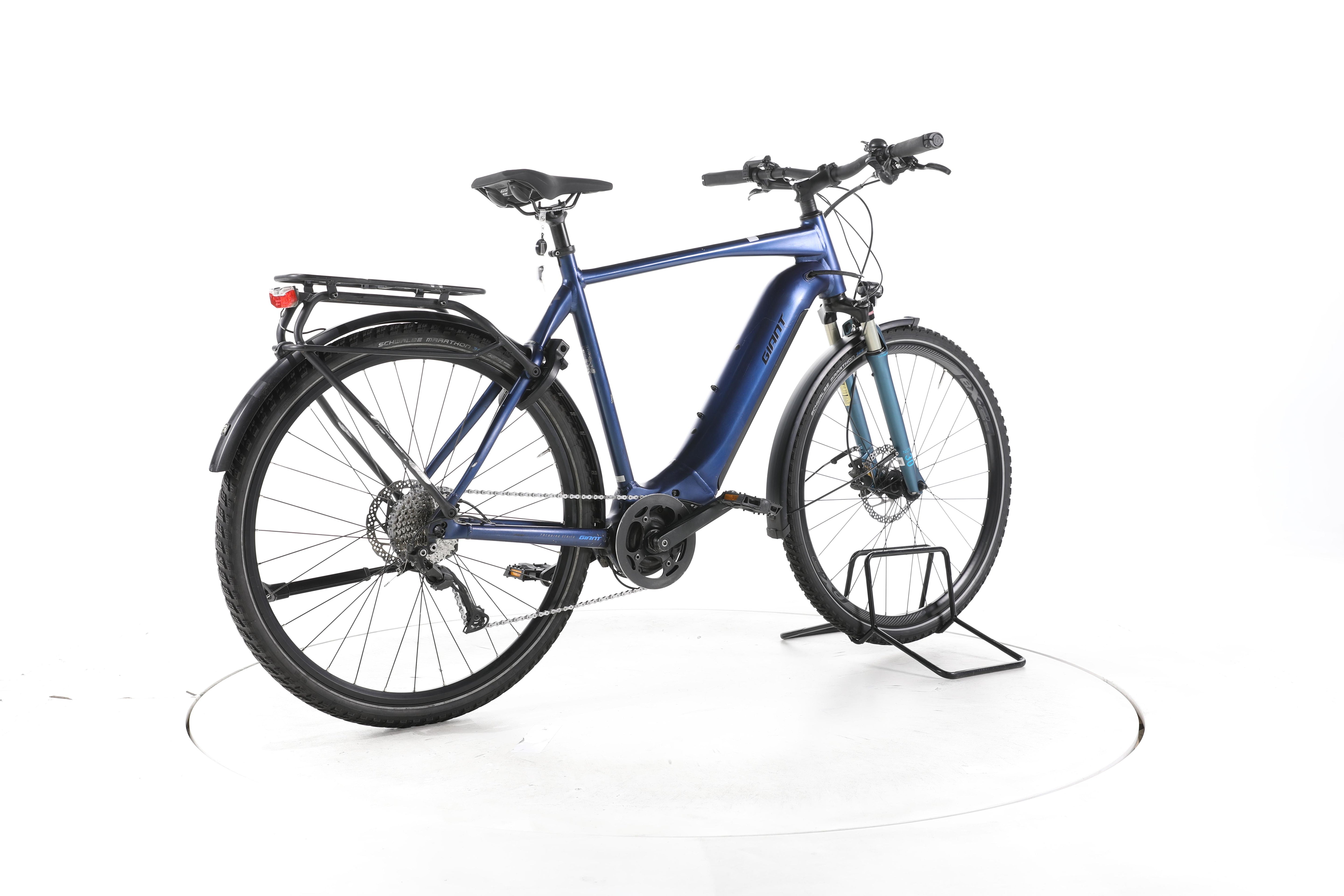 Giant Explore E+ 2 Trekking E-Bike - Image 12