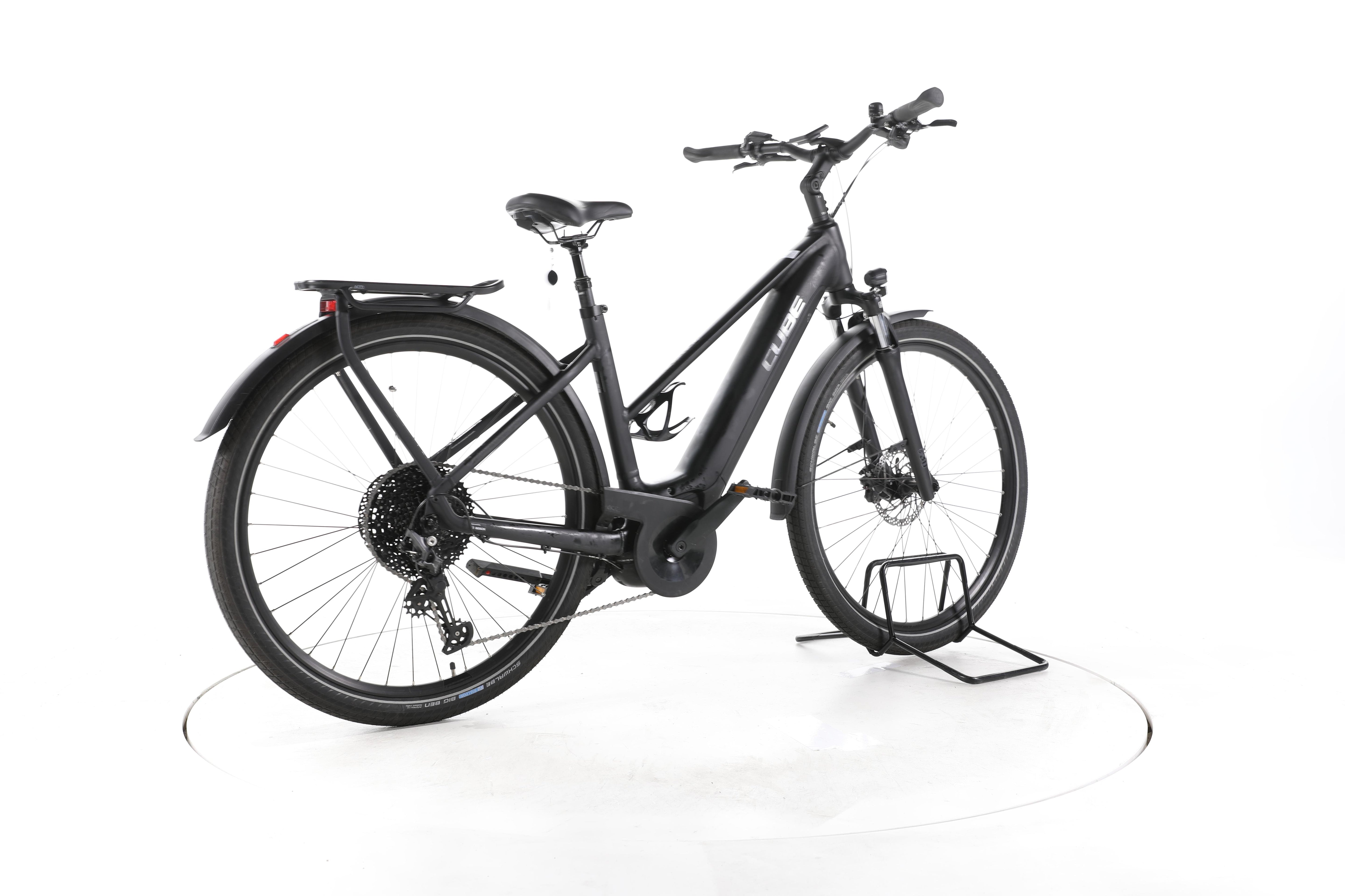 Cube Touring Hybrid Pro Trekking E-Bike - Image 12