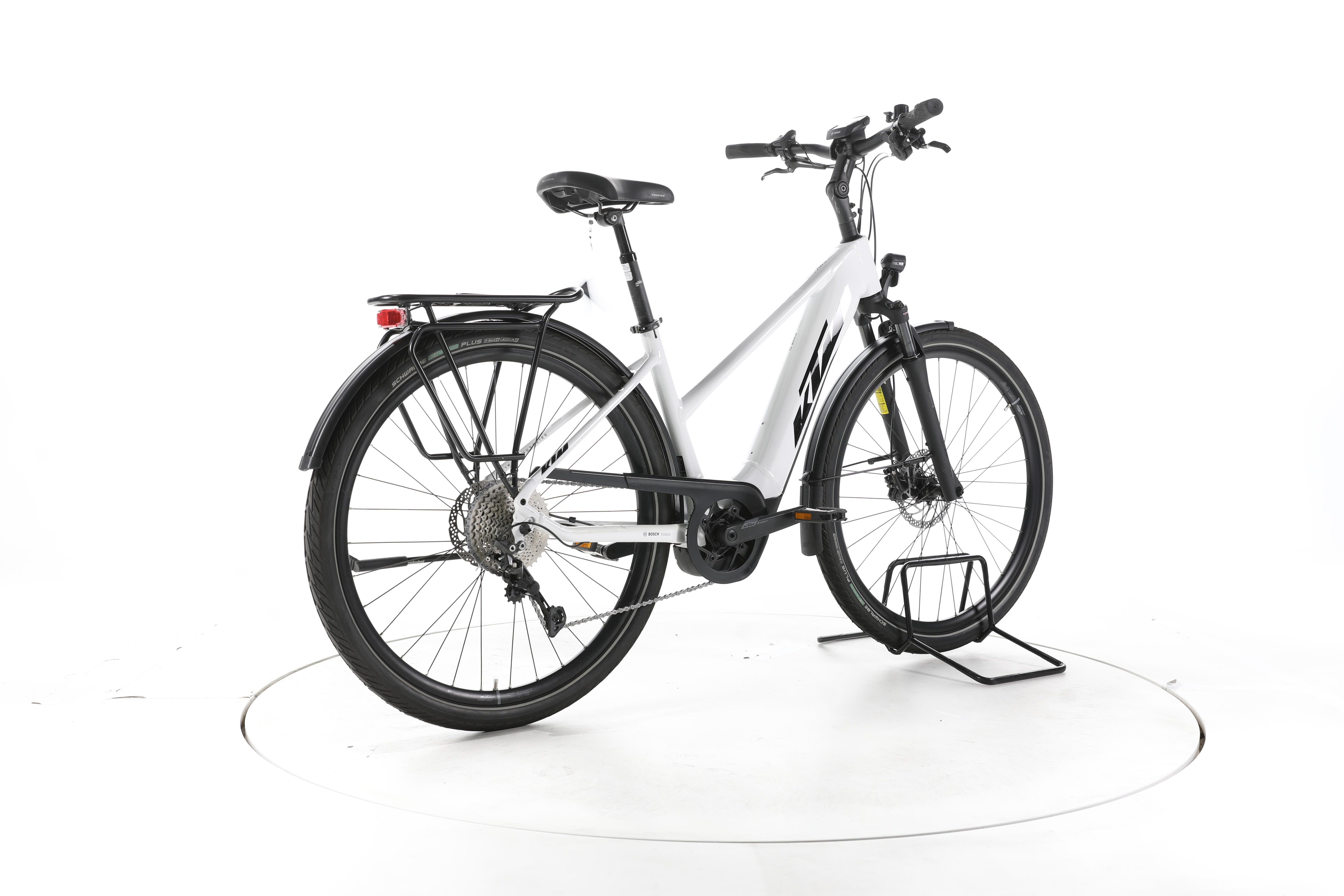 KTM Macina Tour CX 625 LTD Trekking E-Bike - Image 12