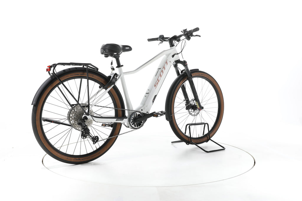 Scott Axis eRide 10 Trekking E-Bike - Image 12