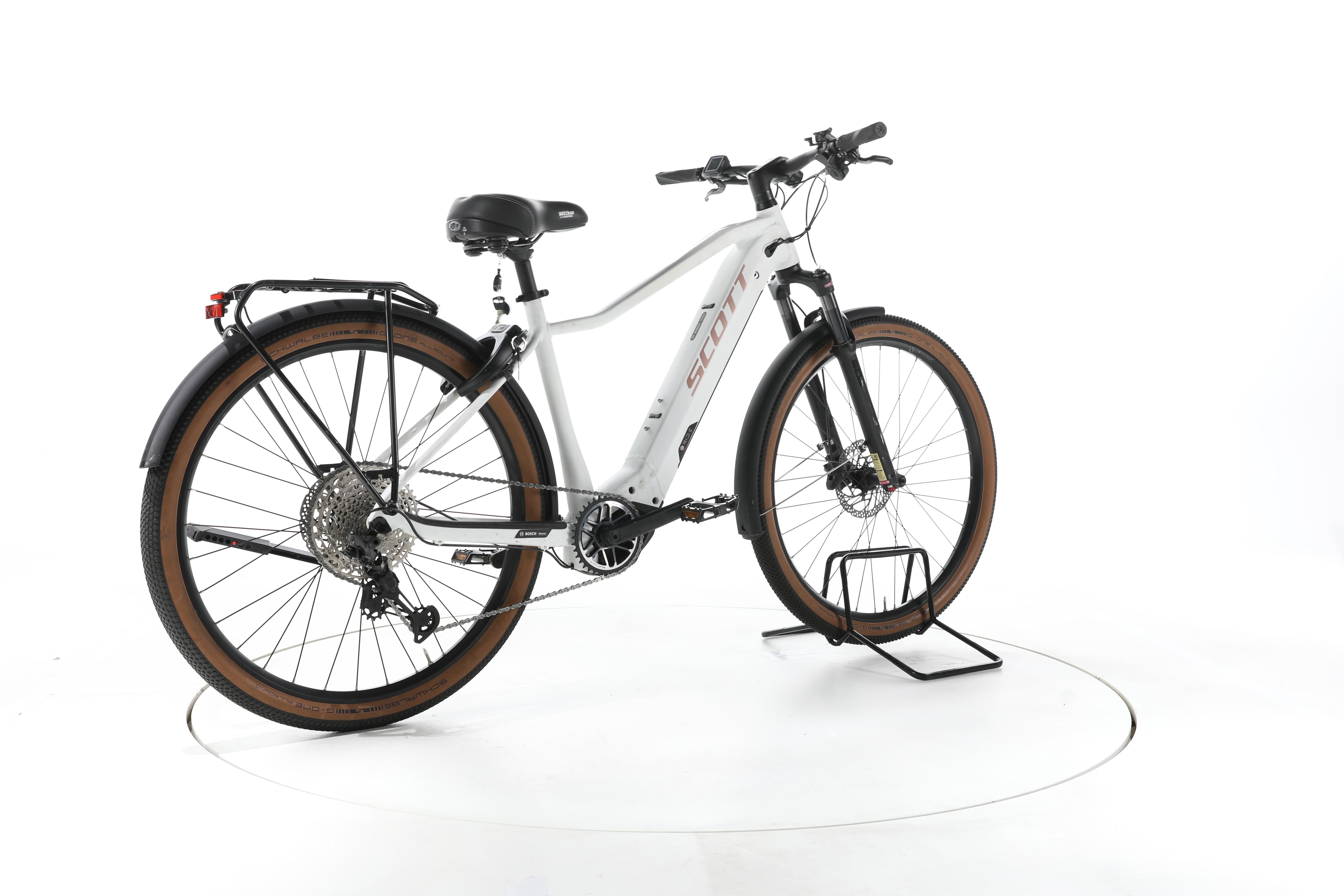 Scott Axis eRide 10 Trekking E-Bike - Image 12