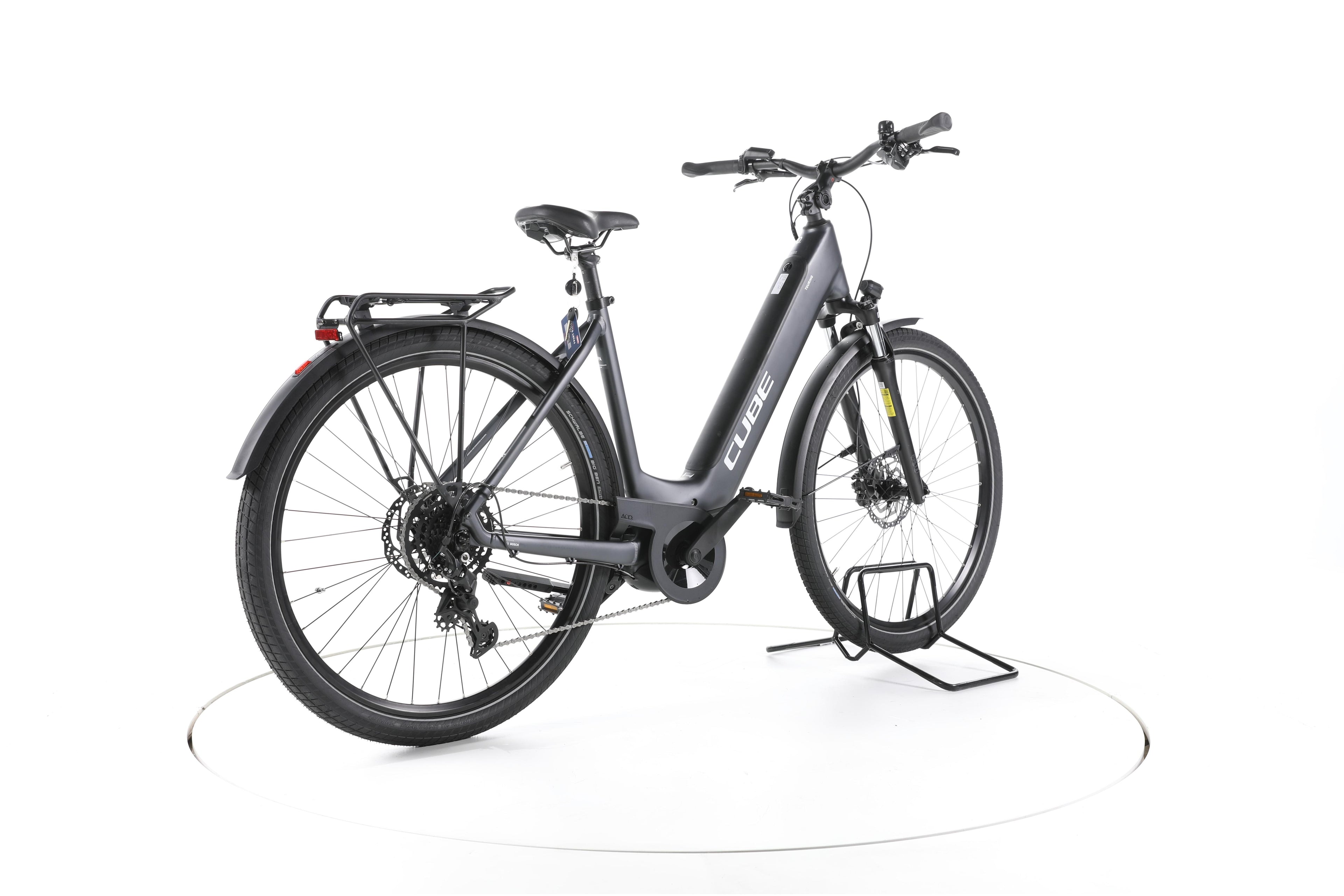 Cube Touring Hybrid ONE Trekking E-Bike Tiefeinsteiger 2024 - Image 12
