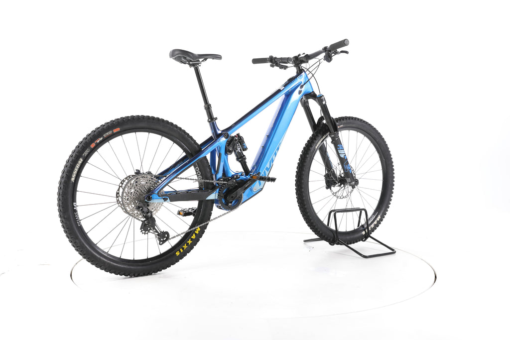 Pivot Cycles Shuttle LT Fully E-Bike Carbon - Image 12