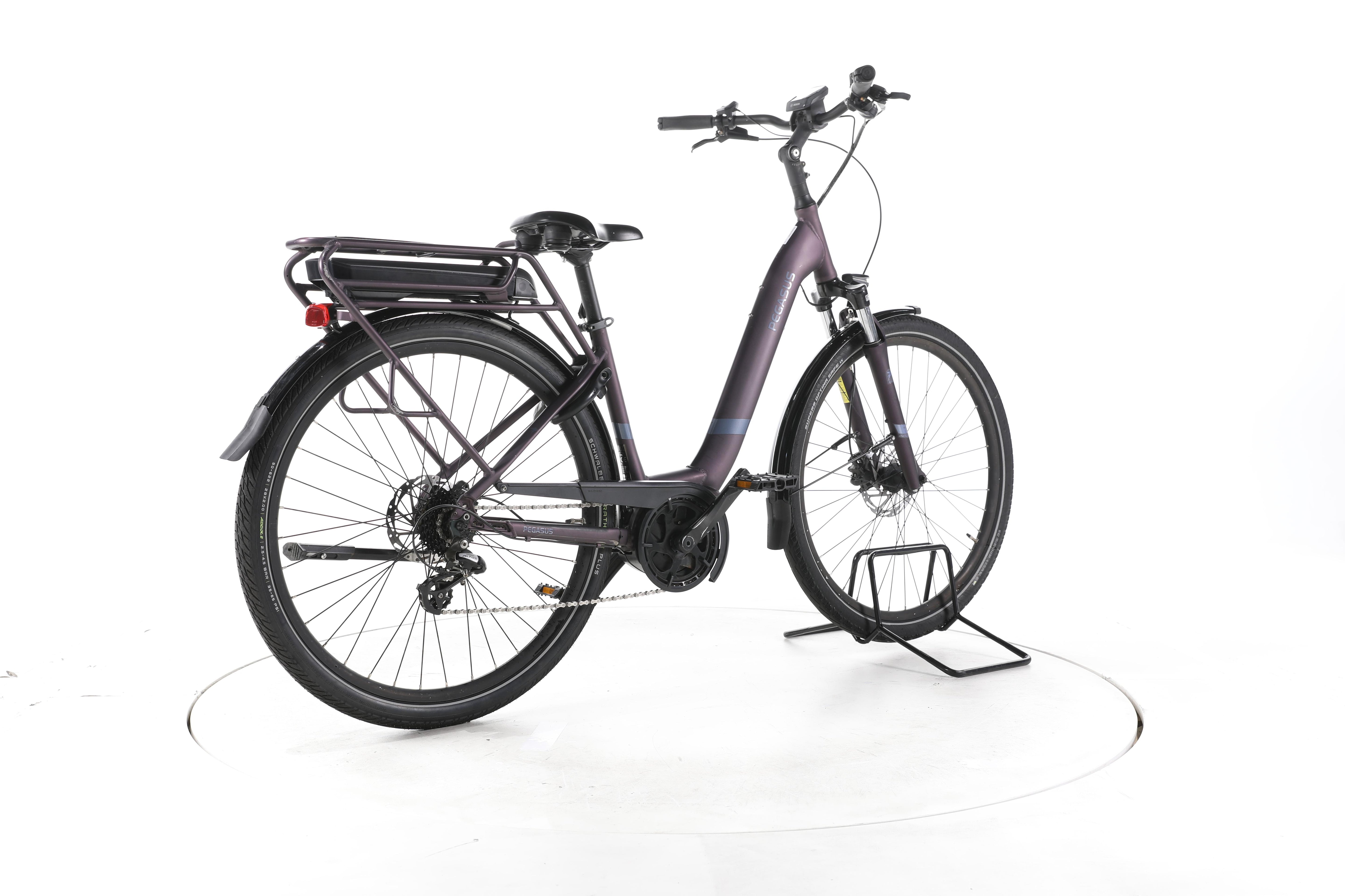 Pegasus Solero E8 Plus Trekking E-Bike Tiefeinsteiger - Image 12