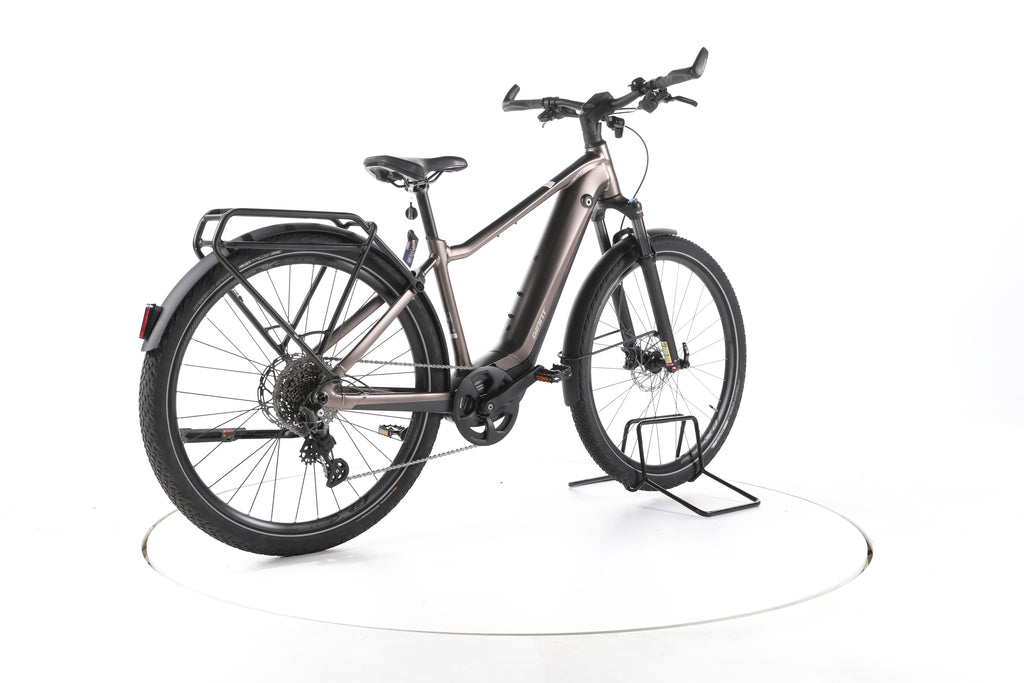 Giant Explore E+ Pro 1 Trekking E-Bike - Image 12