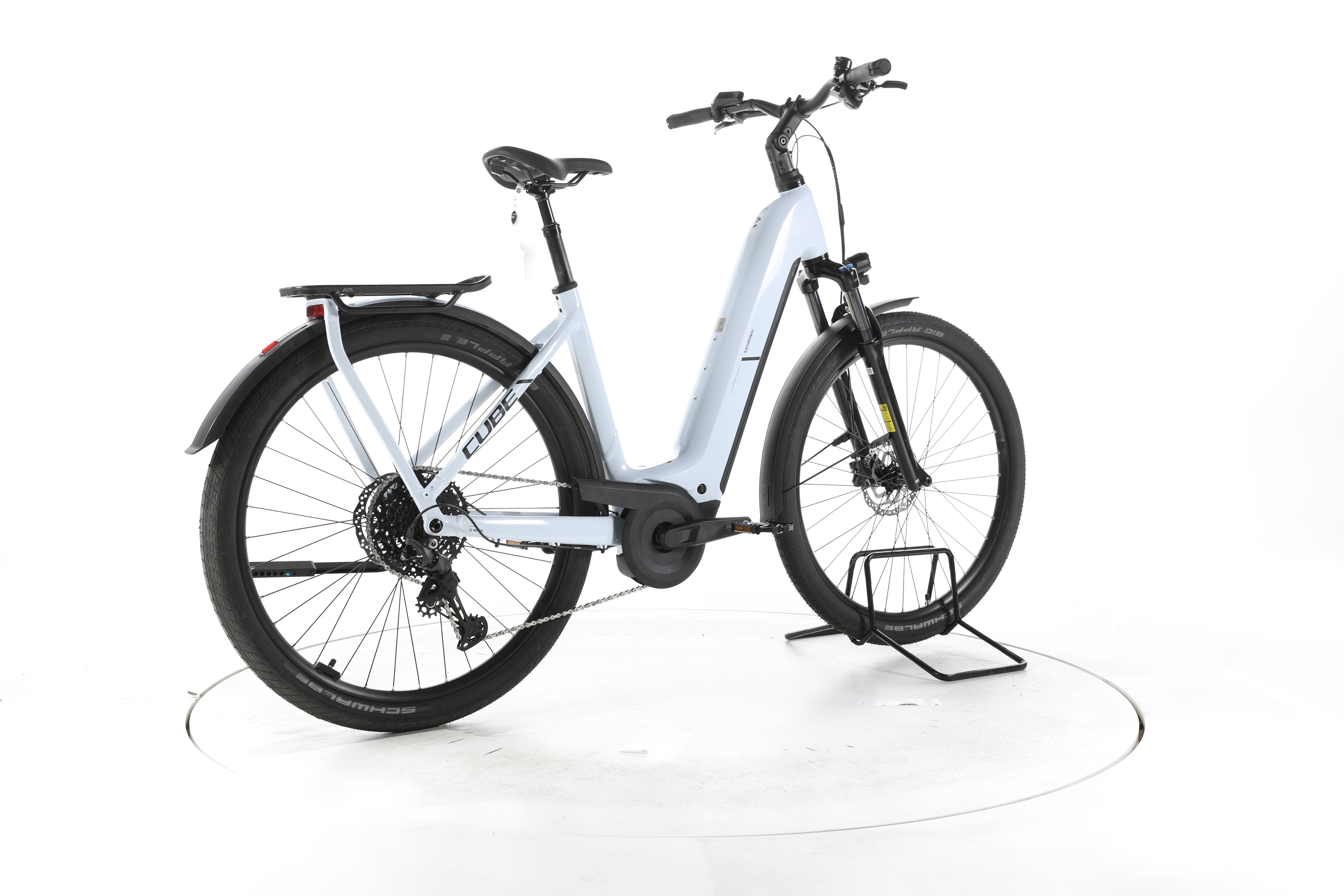 Cube Kathmandu Hybrid ONE Trekking E-Bike Tiefeinsteiger 2025 - Image 12
