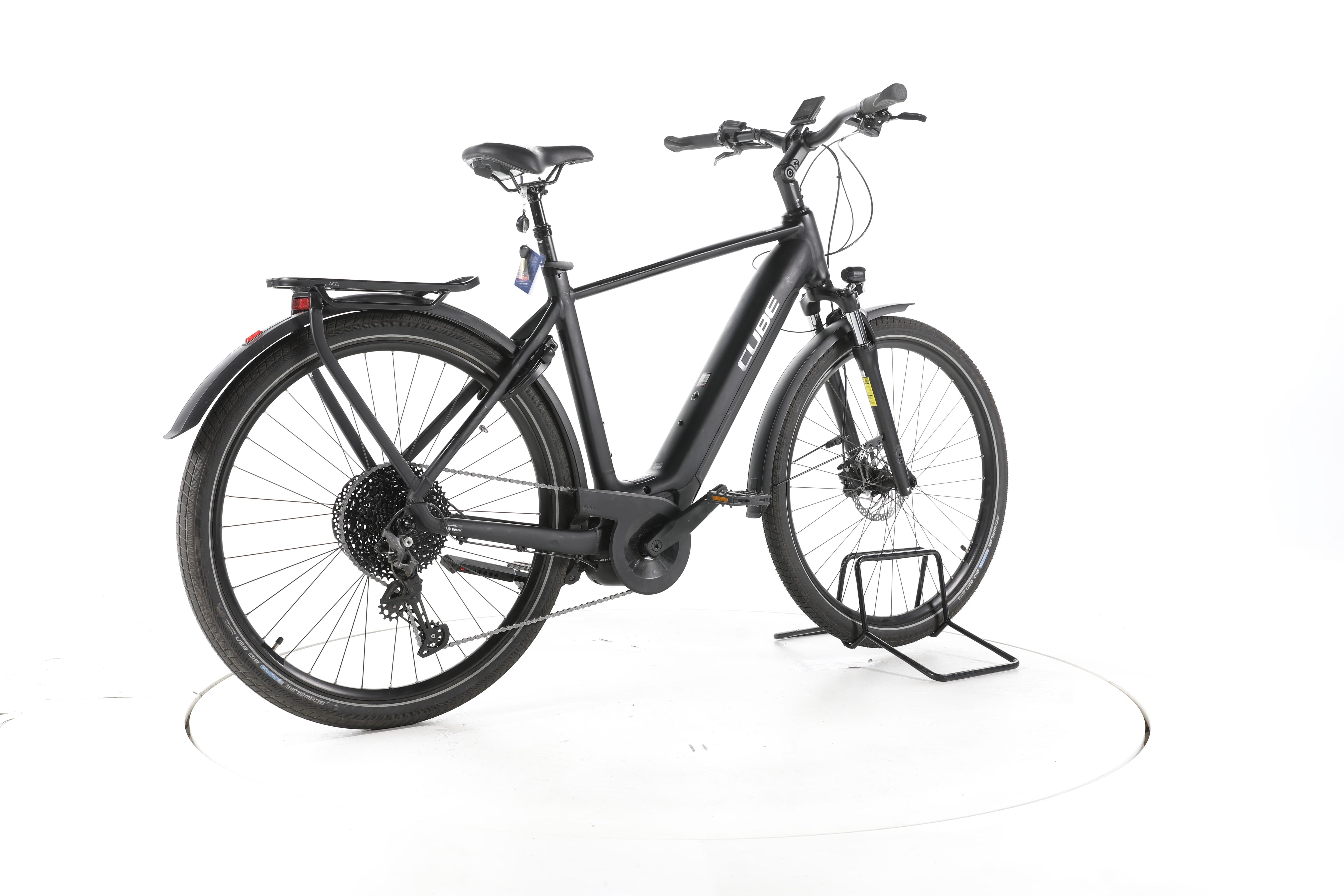 Cube Touring Hybrid Pro Trekking E-Bike - Image 12