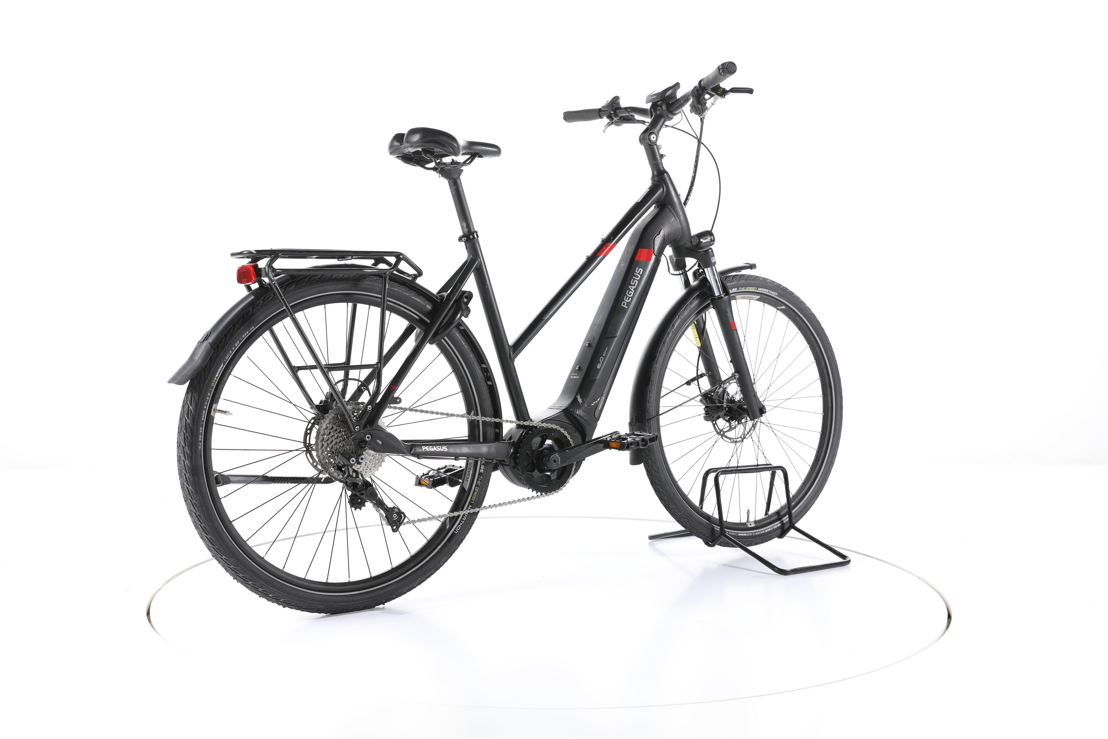 Pegasus Premio EVO 10 Trekking E-Bike - Image 12