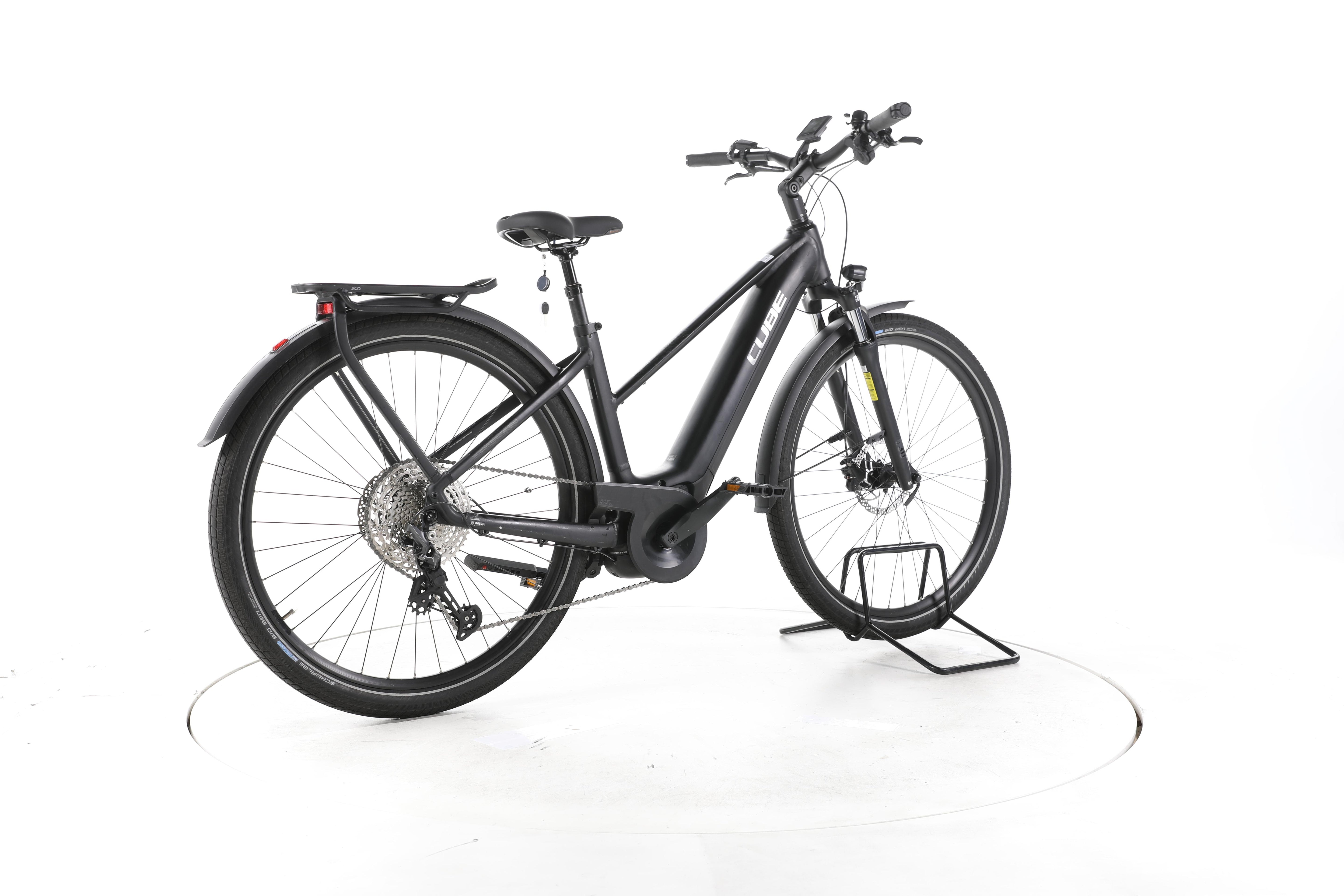 Cube Touring Hybrid Pro Trekking E-Bike - Image 12