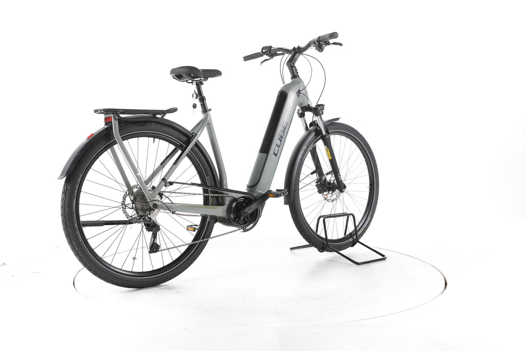 Cube Kathmandu Hybrid ONE Trekking E-Bike Tiefeinsteiger - Image 12