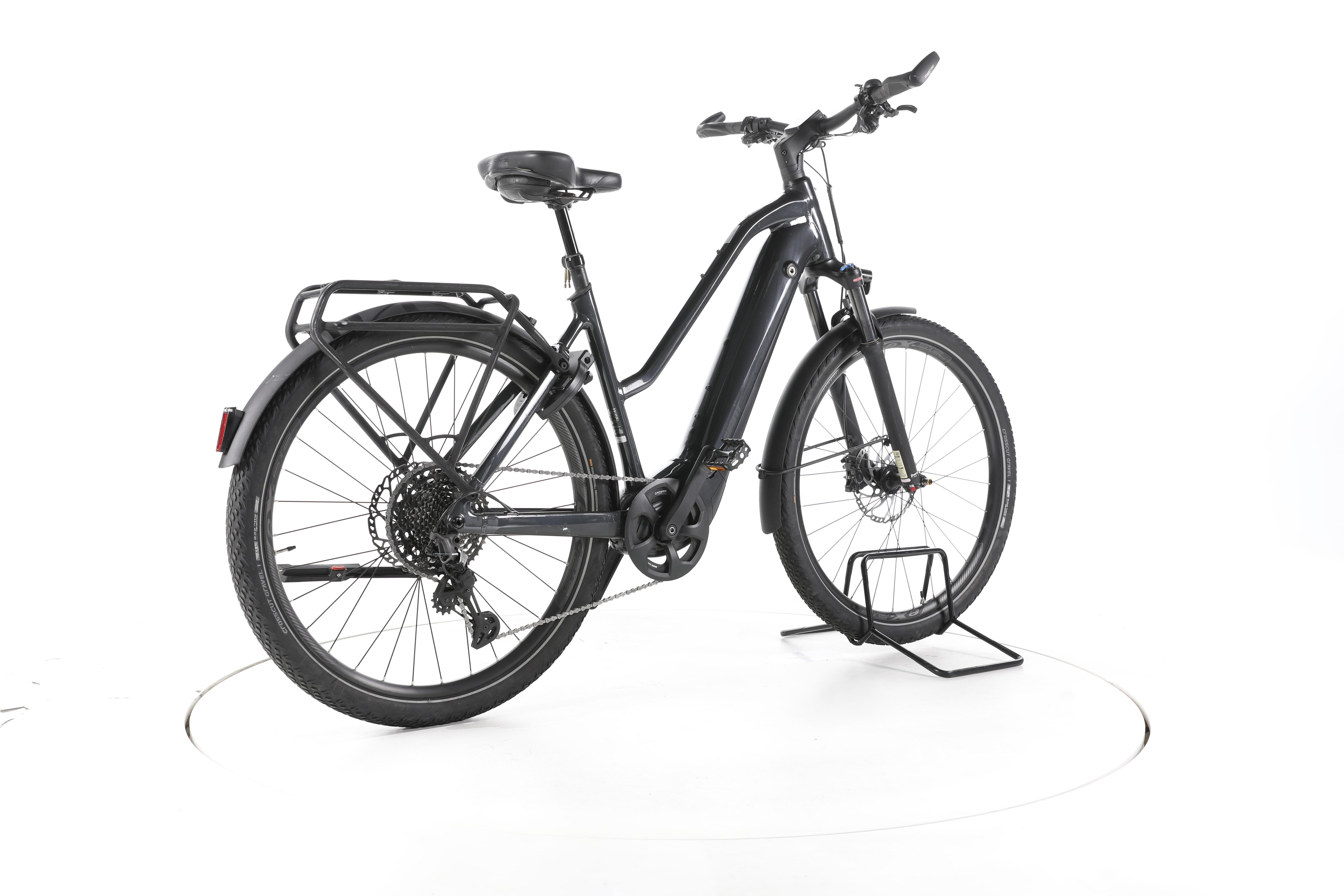 Giant Explore E+ Pro 0 Trekking E-Bike - Image 12