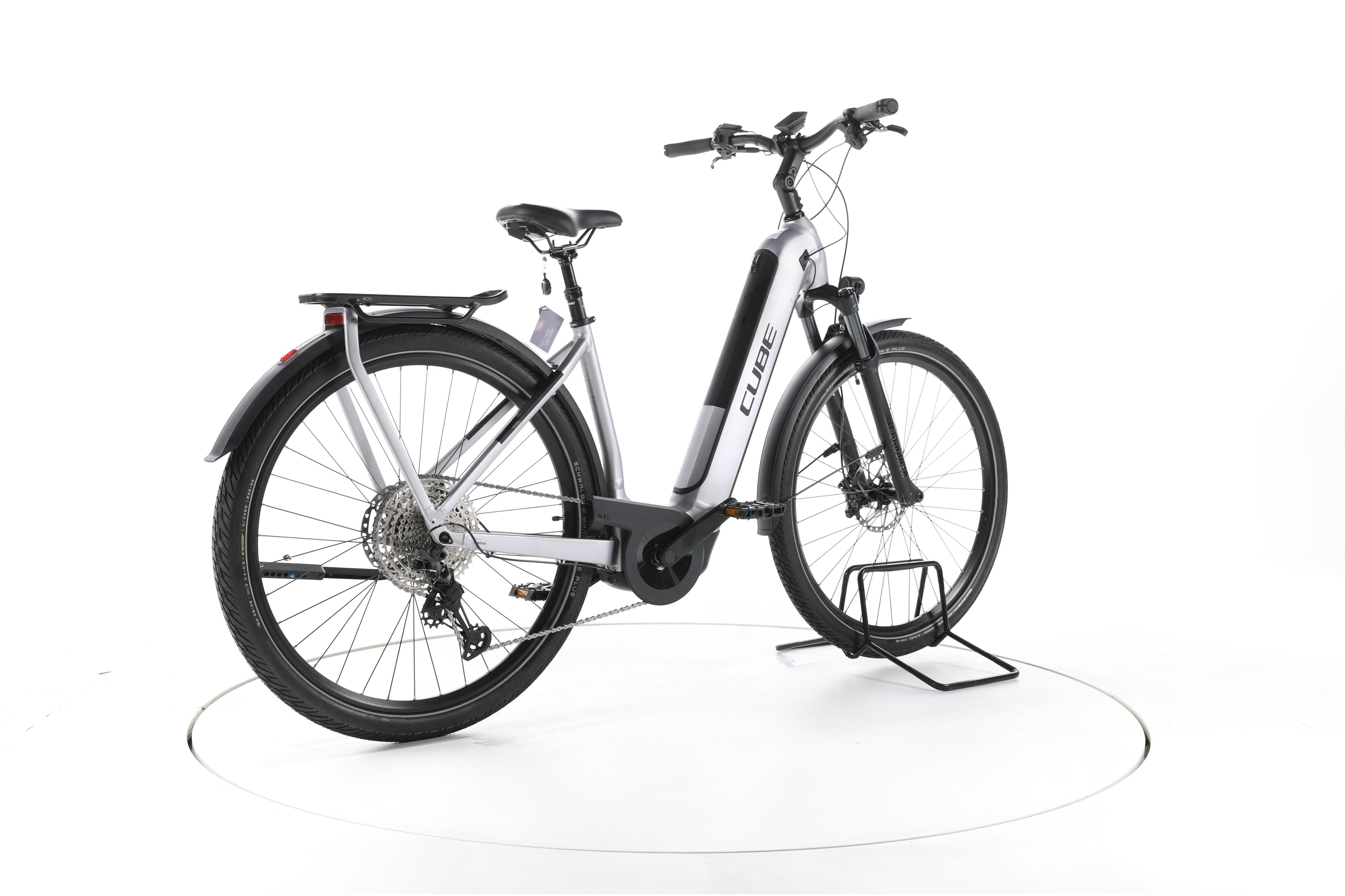 Cube Kathmandu Hybrid SLX Trekking E-Bike 2024 - Image 12