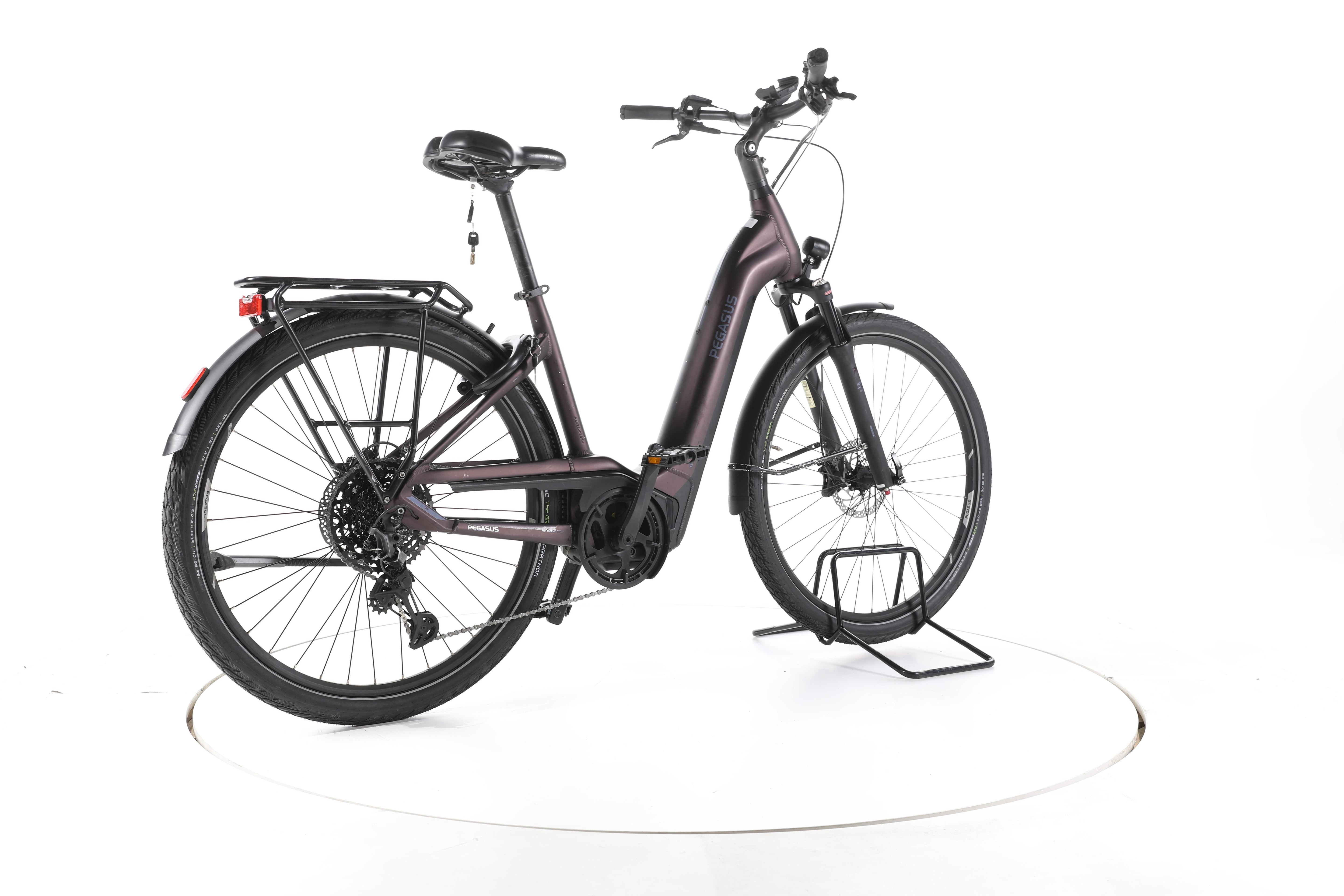 Pegasus Premio EVO Lite Trekking E-Bike Tiefeinsteiger - Image 12