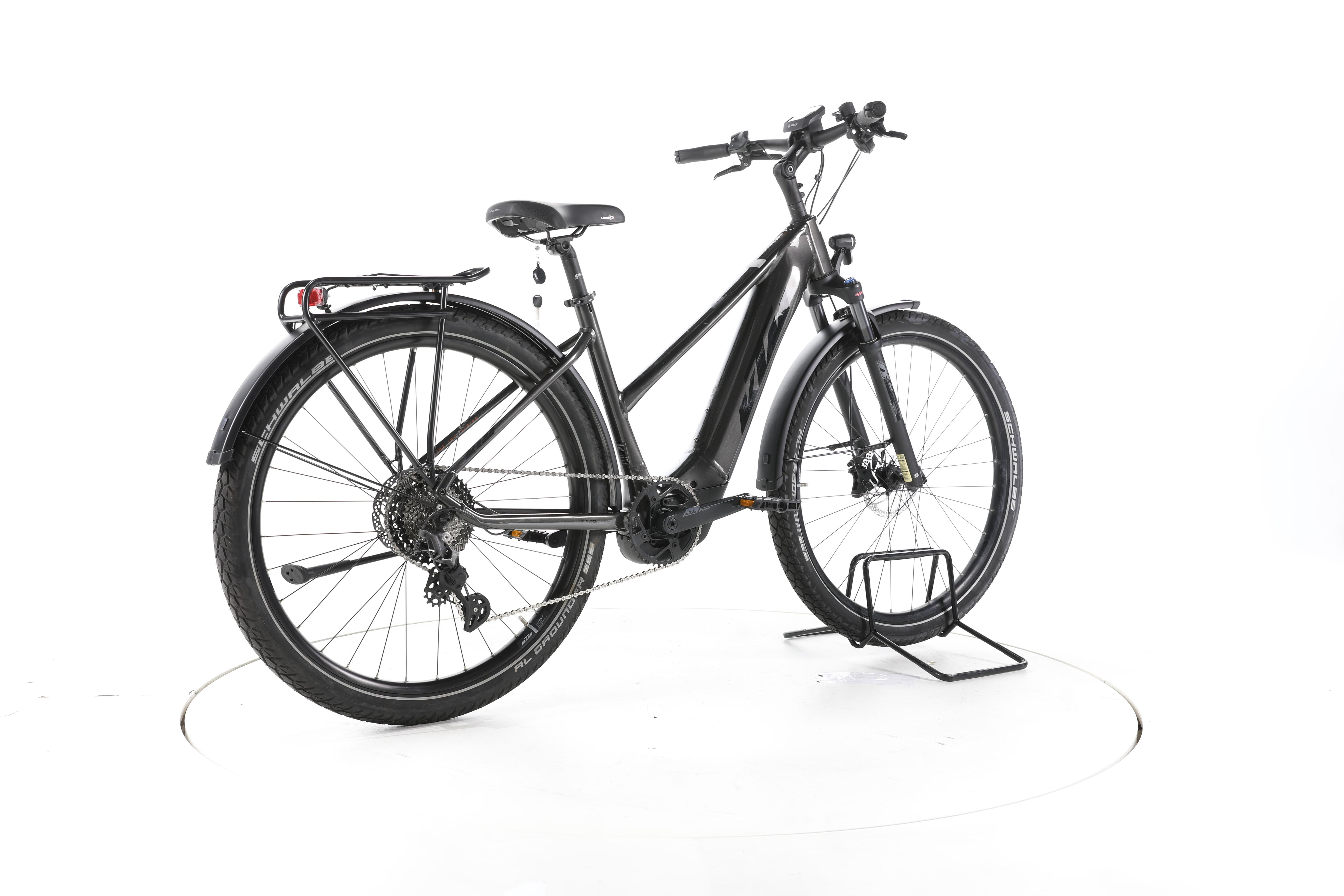 KTM Macina Gran 620 Trekking E-Bike - Image 12