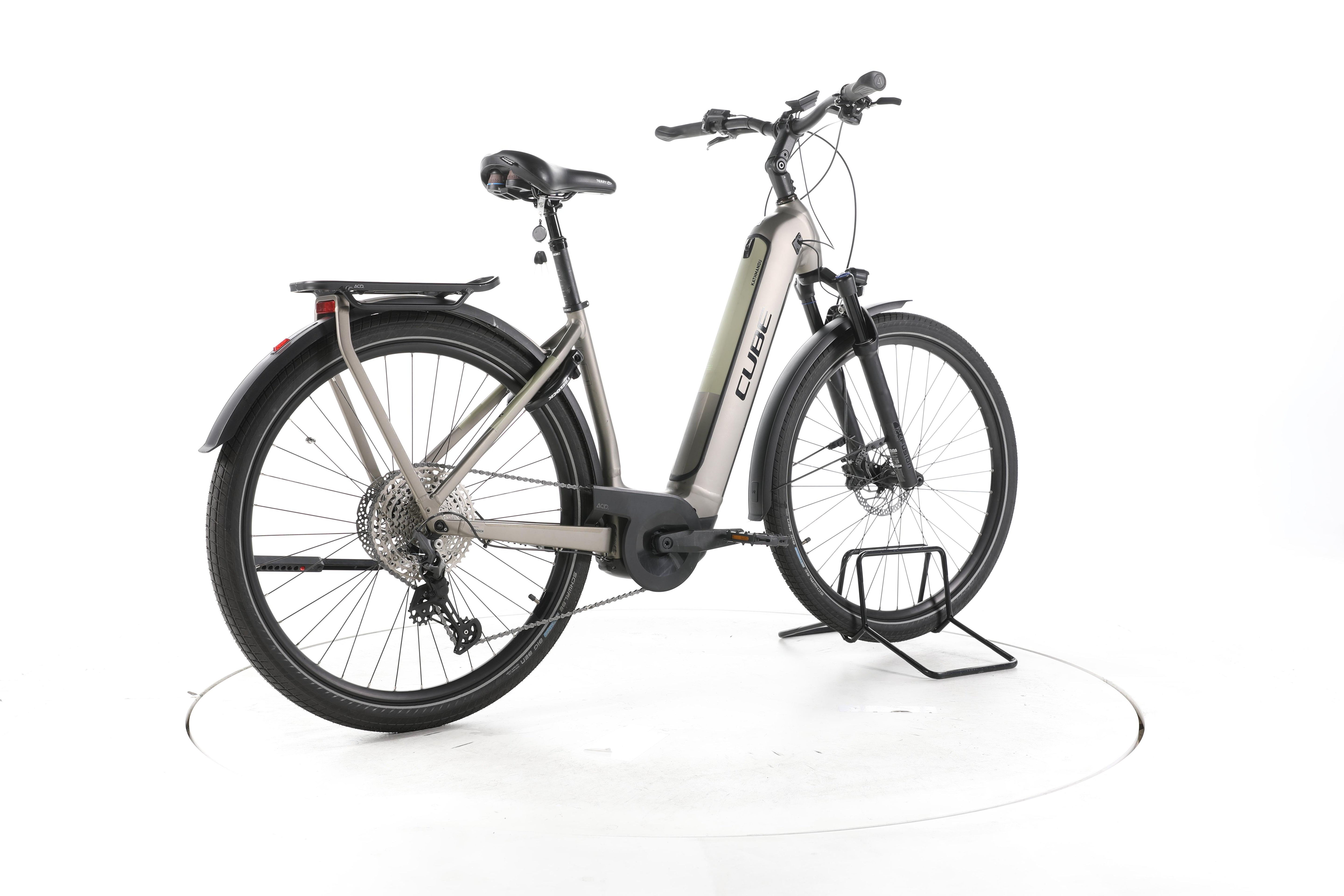 Cube Kathmandu Hybrid Pro Trekking E-Bike Tiefeinsteiger - Image 12