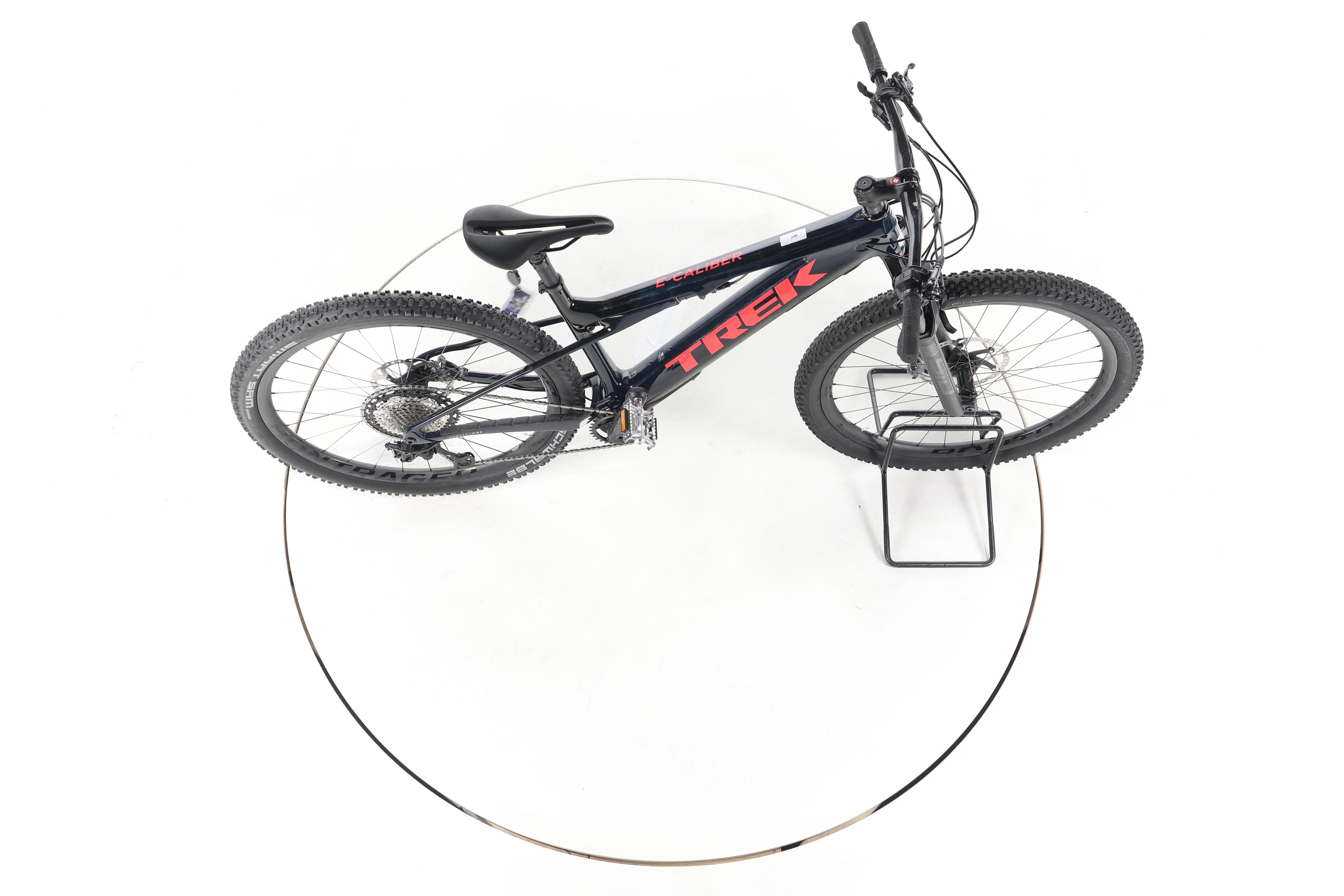 Trek E-Caliber 9.8 XT E-Bike Fully Carbon - Image 13
