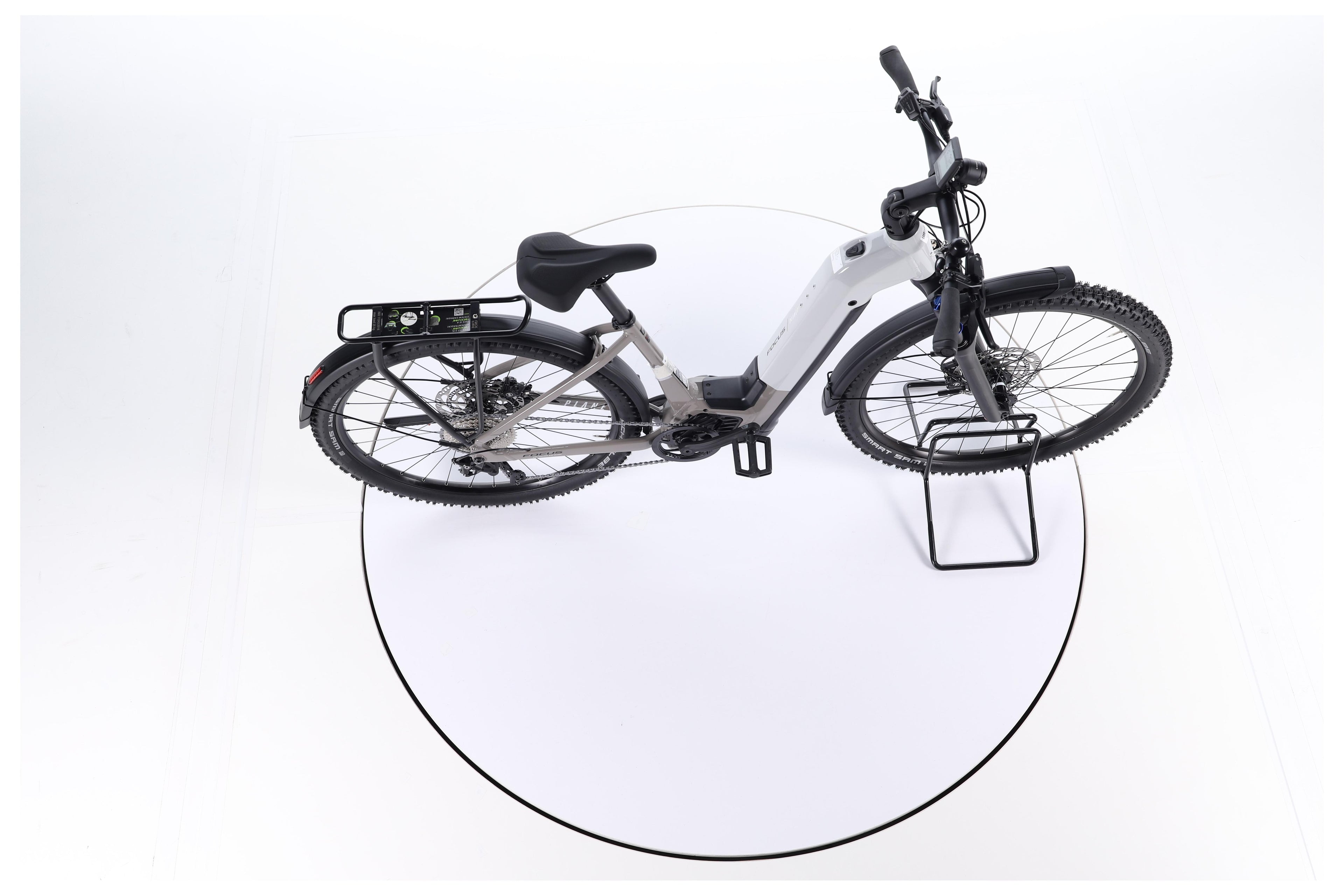 Focus Planet² 6.8 Trekking E-Bike Tiefeinsteiger 2023 - Image 13